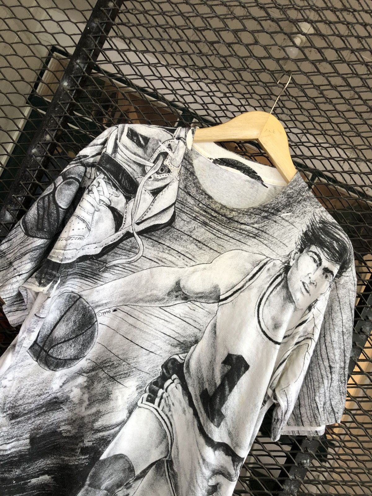 Vintage VINTAGE 90s AOP BASKETBALL SHIRT Size US L / EU 52-54 / 3 - 2 Thumbnail
