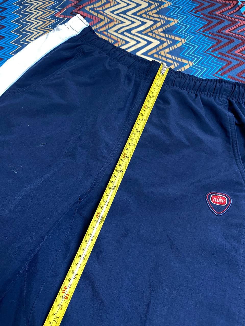 Nike Vintage Nike shorts streetwear swoosh casual Size US 32 / EU 48 - 9 Thumbnail