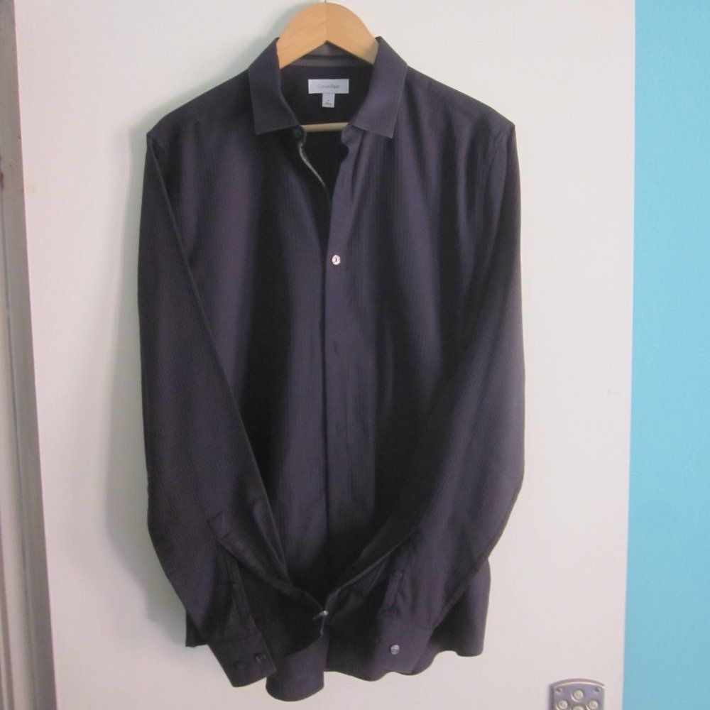 Calvin Klein Calvin Klein Black Gray Dress Shirt Mens Button Up Size M Size US M / EU 48-50 / 2 - 1 Thumbnail