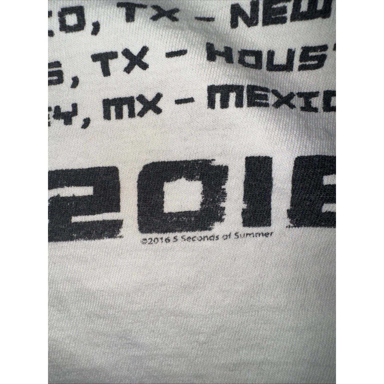 Band Tees × Vintage 5 Seconds of Summer Band T-Shirt Medium 19x22 Graphic Tour Size US M / EU 48-50 / 2 - 7 Thumbnail