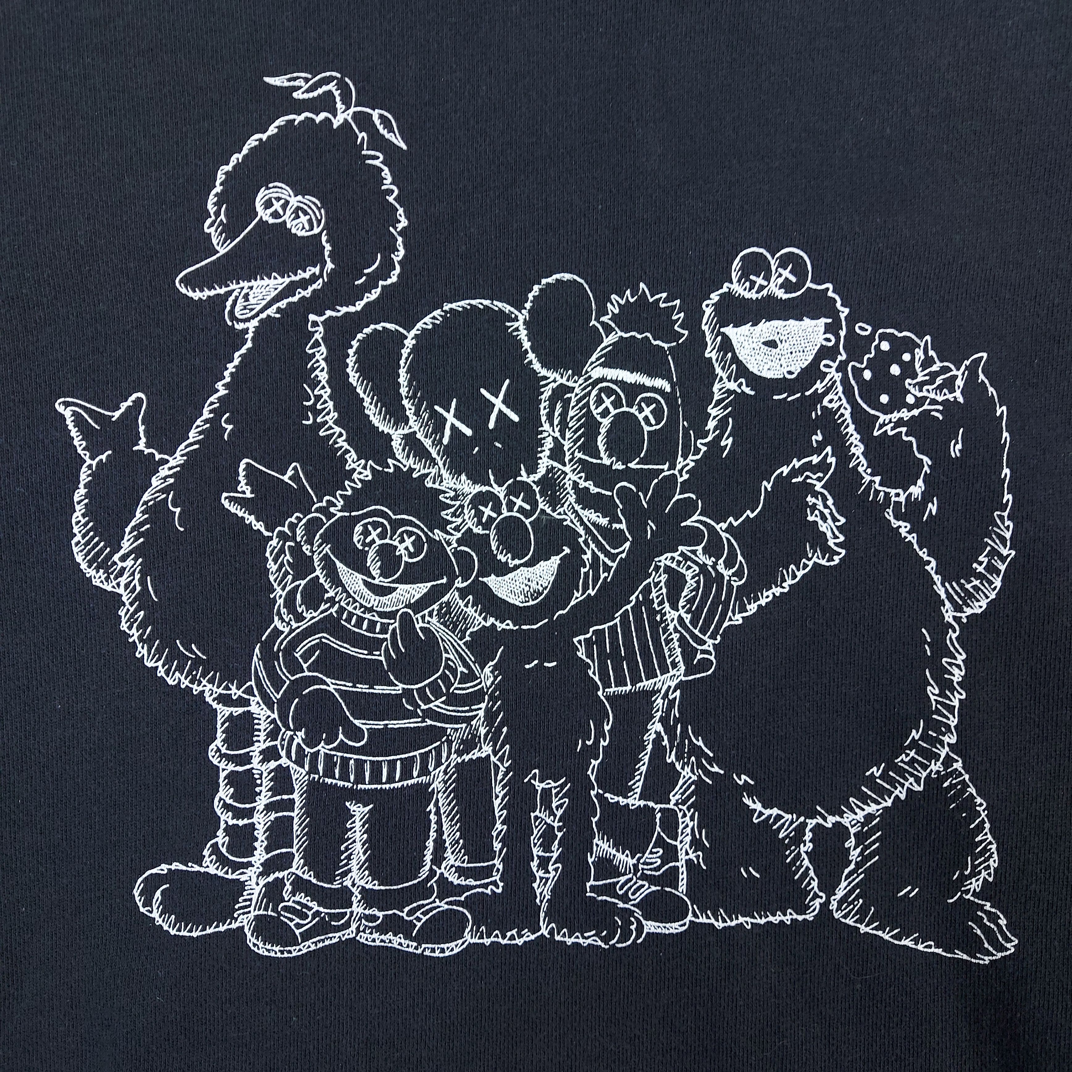 Kaws × Uniqlo Kaws x Uniqlo x Sesame Street XX Embroidery Black Hoodie Size S / US 4 / IT 40 - 2 Thumbnail
