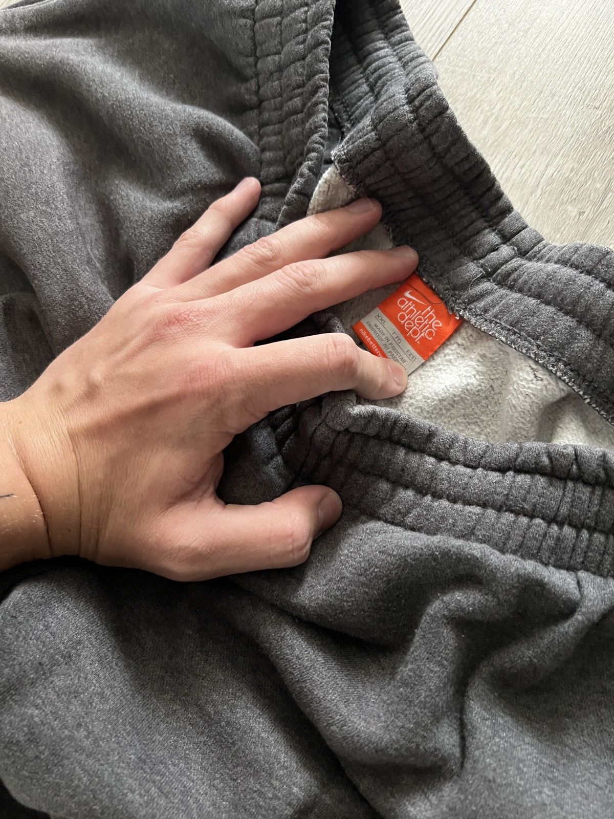 Nike × Vintage Nike Vintage Sweatpants Size US 38 / EU 54 - 3 Thumbnail