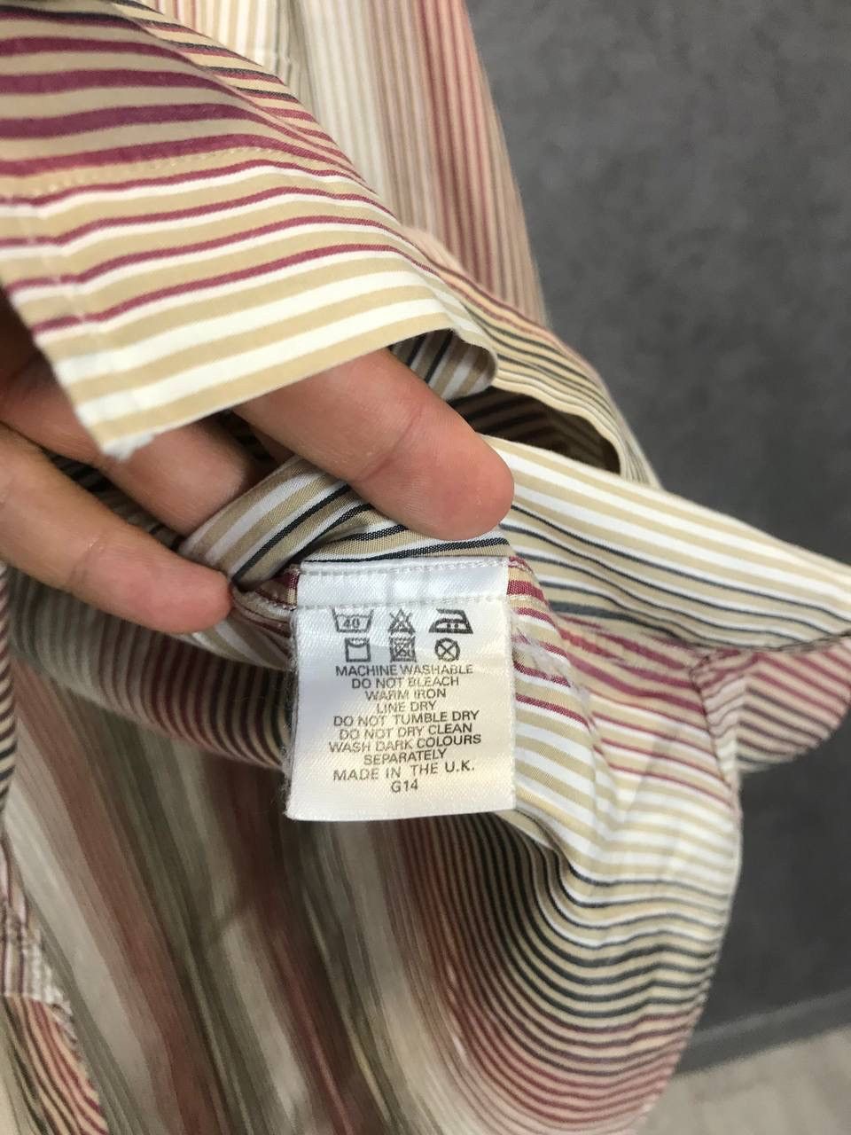 Burberry Burberry luxury designer striped shirt Size US L / EU 52-54 / 3 - 5 Thumbnail