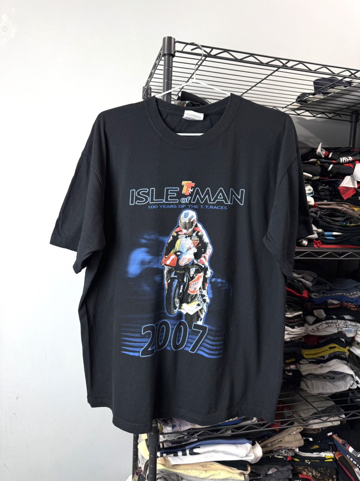 Vintage Honda Vintage 2007 Isle Of Man Racing T Shirt Rally Nascar Size US XL / EU 56 / 4 - 1 Thumbnail