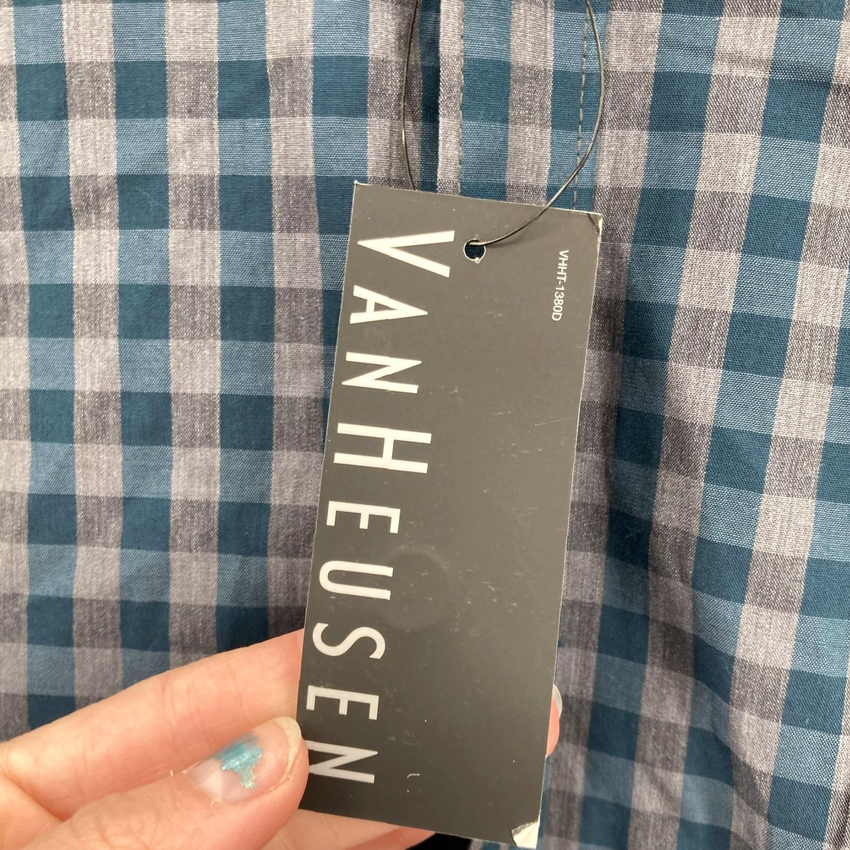 Van Heusen Van Heusen Shirt Mens XL 17-17.5 Blue Ultramarine Heather Plaid Button-Down NWT Size US XL / EU 56 / 4 - 4 Thumbnail