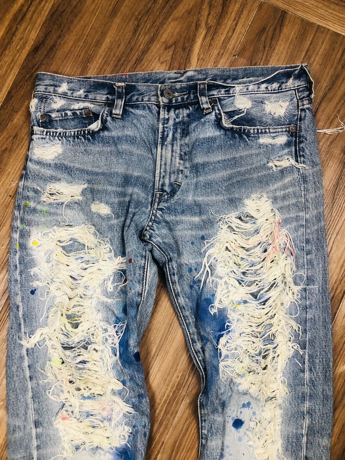 Japanese Brand RNA Inc. Vintage Ripped Jeans | Paint Splatter Denim (38) Size US 33 - 3 Thumbnail