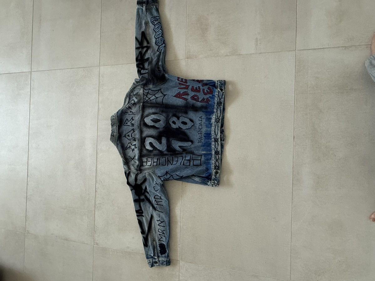 Balenciaga Balenciaga Graffiti Denim Jacket Paris 75007 Size 52 Size US L / EU 52-54 / 3 - 4 Thumbnail