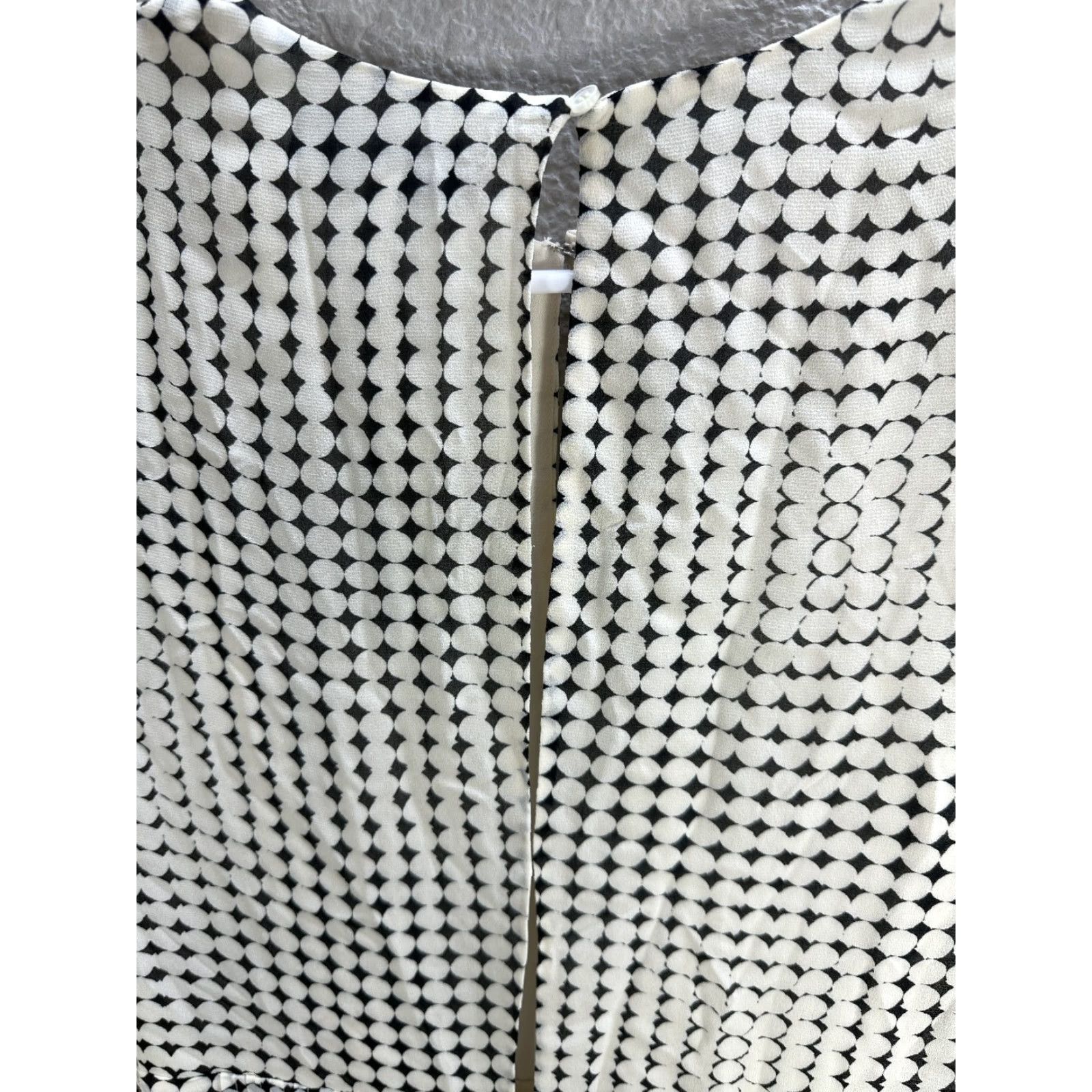 Reiss Reiss Elissa Spot Printed Flippy Dress Beige Black Pleated Mini Viscose Sz 4 New Size S / US 4 / IT 40 - 5 Thumbnail