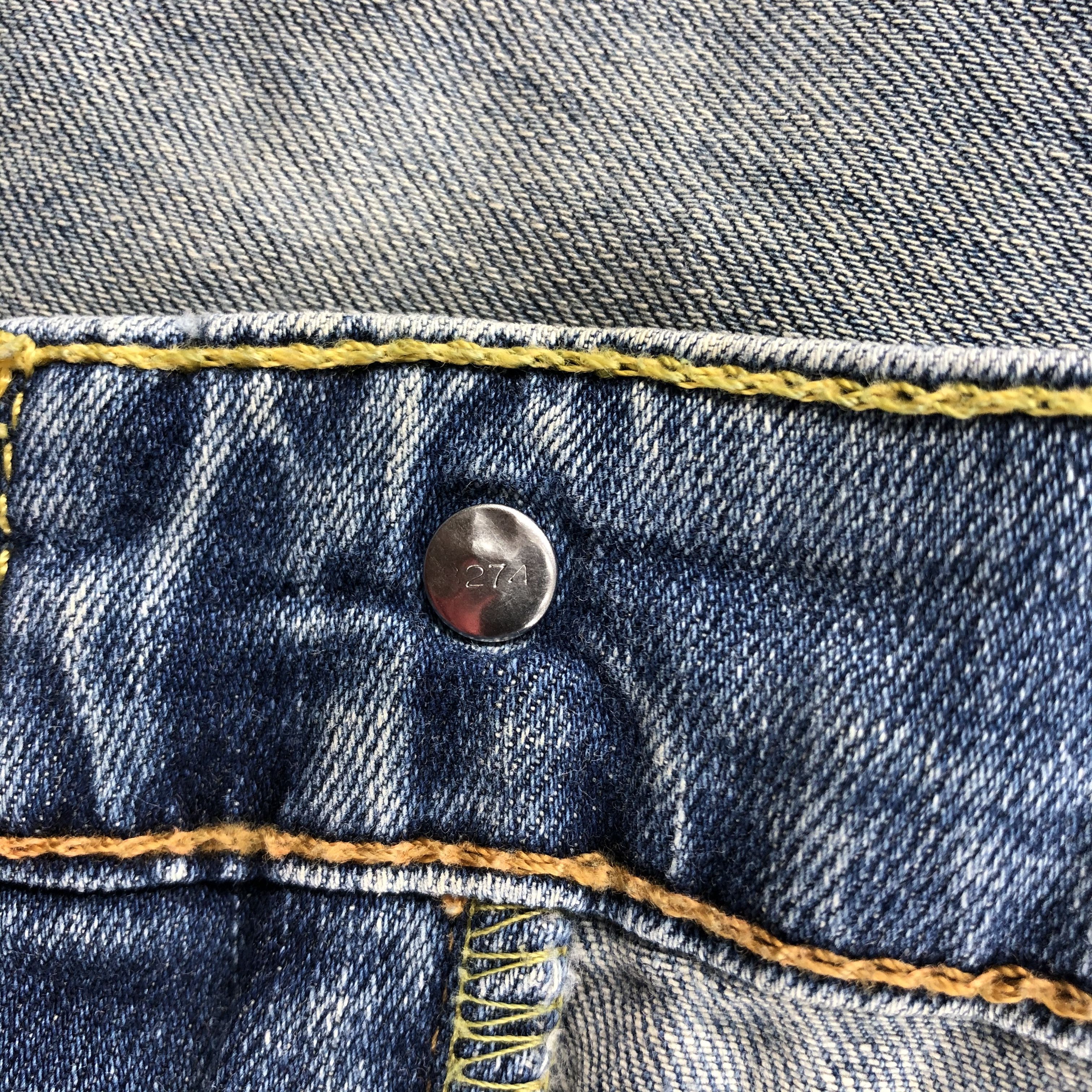 Levi's × Vintage Vintage Blue Wash Levis Jeans-JM3046 Size US 35 - 11 Thumbnail
