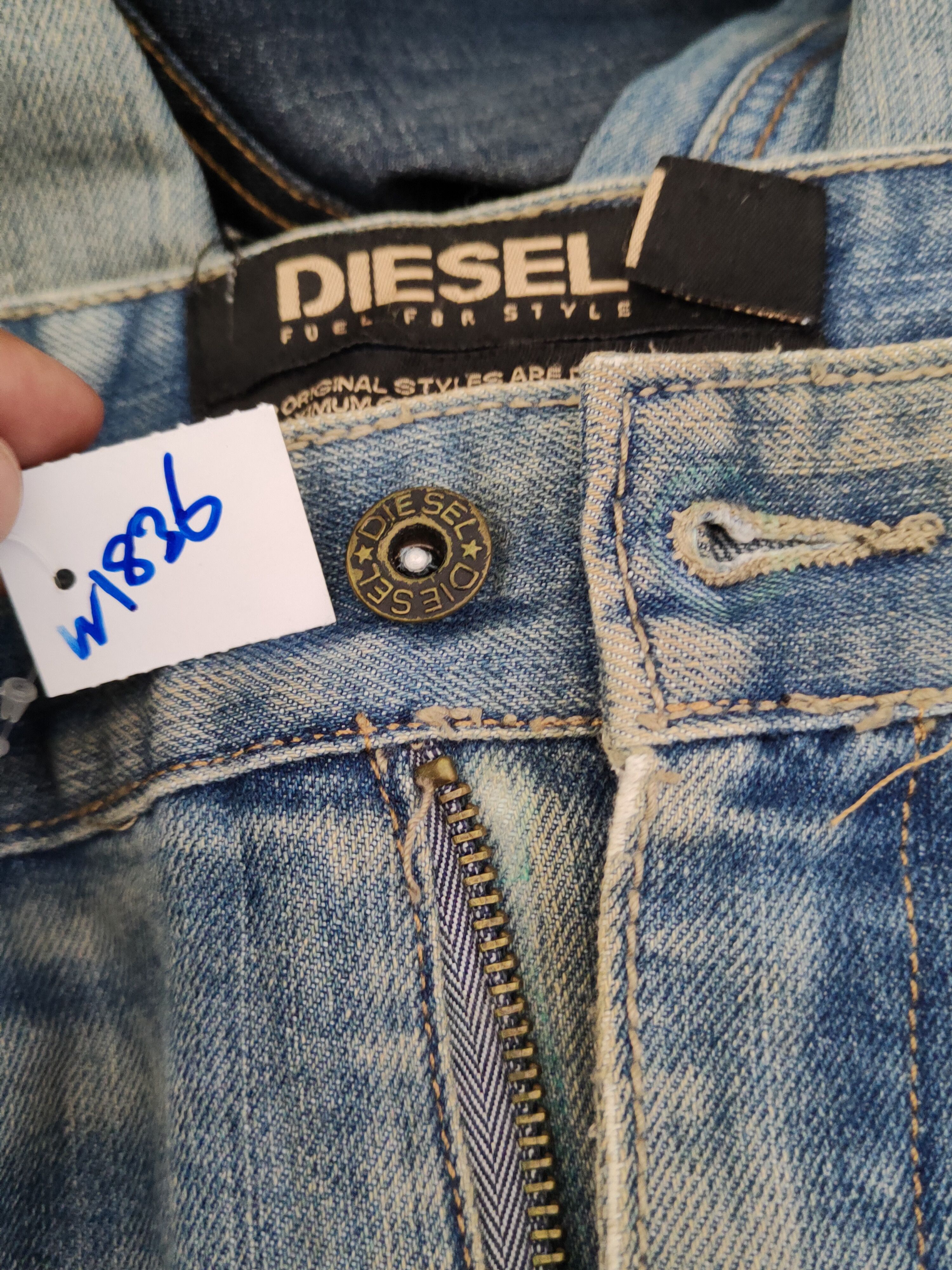 Diesel Diesel Blue Distressed Ripped denim Jeans #W1836 Size US 32 / EU 48 - 16 Thumbnail