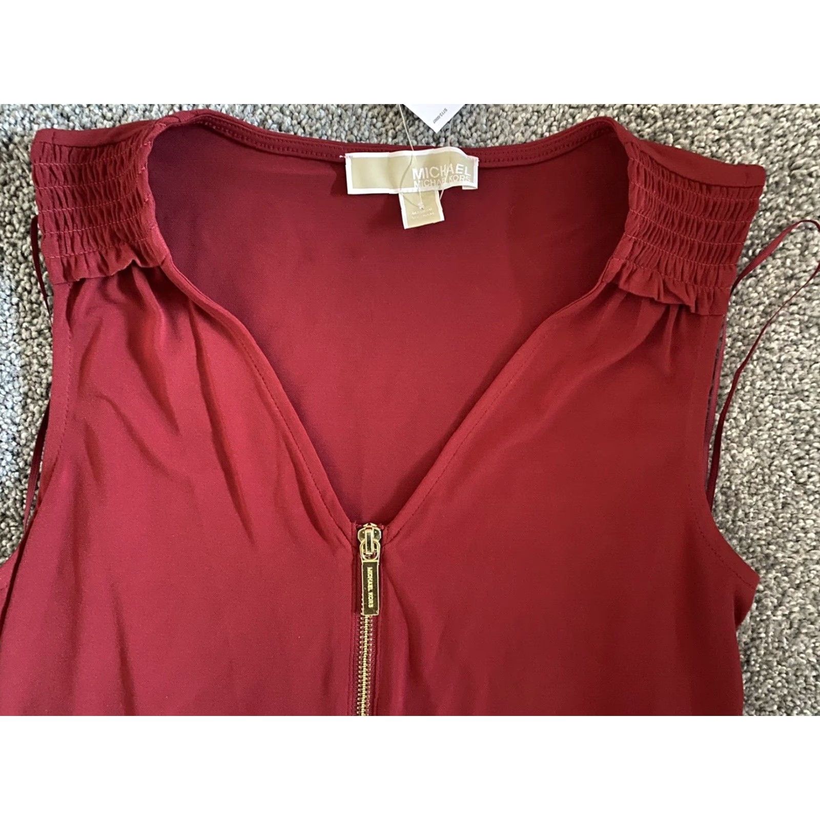 Michael Kors NWT Michael Kors Women’s Dress Sleeveless Maroon Red Size Small Short Zip Classic Designer Size S / US 4 / IT 40 - 7 Thumbnail