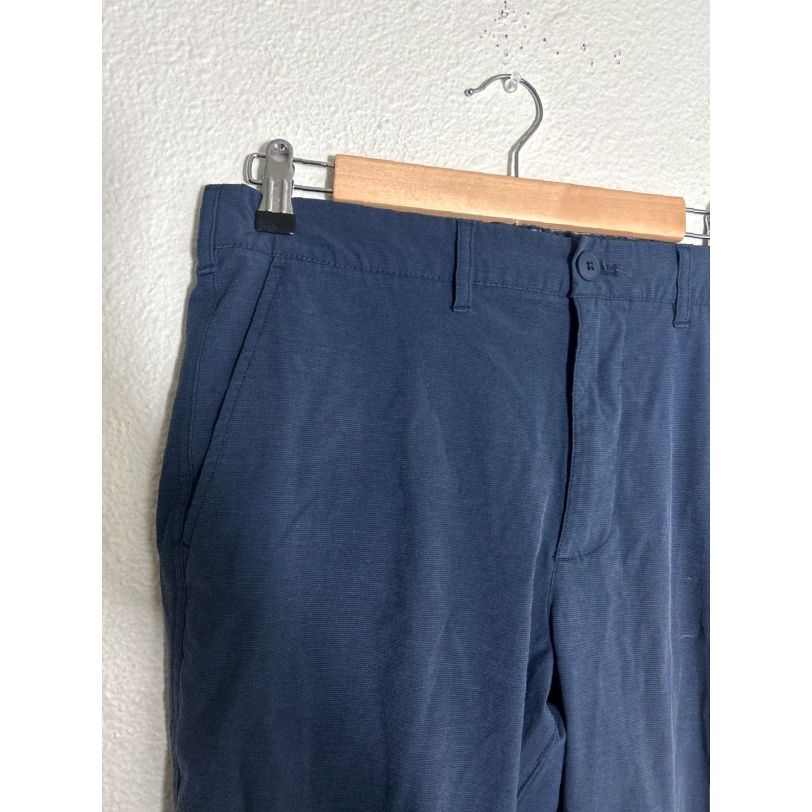 Gap GAP Hybrid Pant Indigo Slate Mens Size M 32x30 Pants Chino Blue Shirt, Men? Size US 31 - 4 Thumbnail