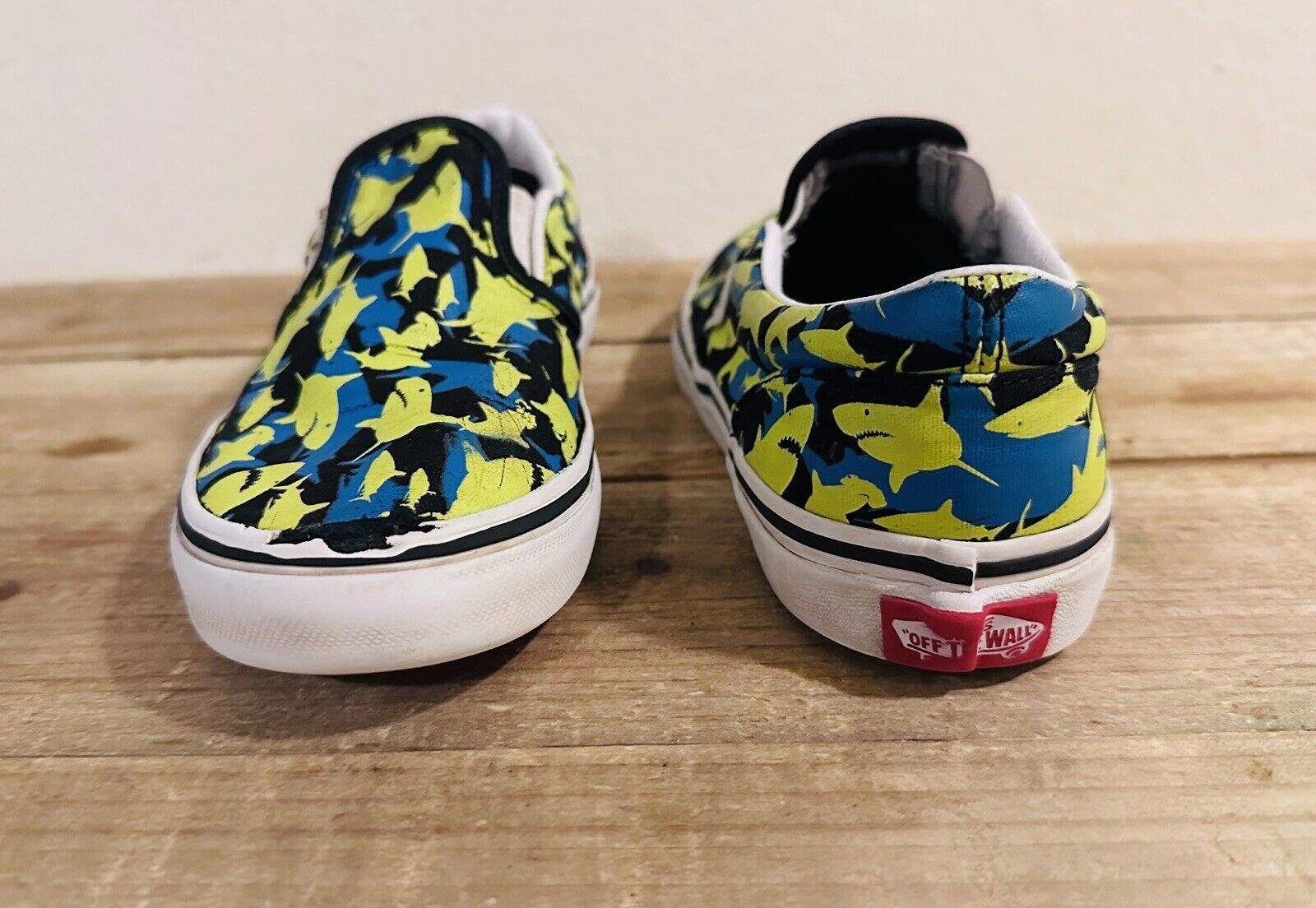 Vans VANS Classic Slip-On 'Sharks' SK8 Shoe- Youth Size 3.0 Size US 5 / EU 37 - 5 Thumbnail