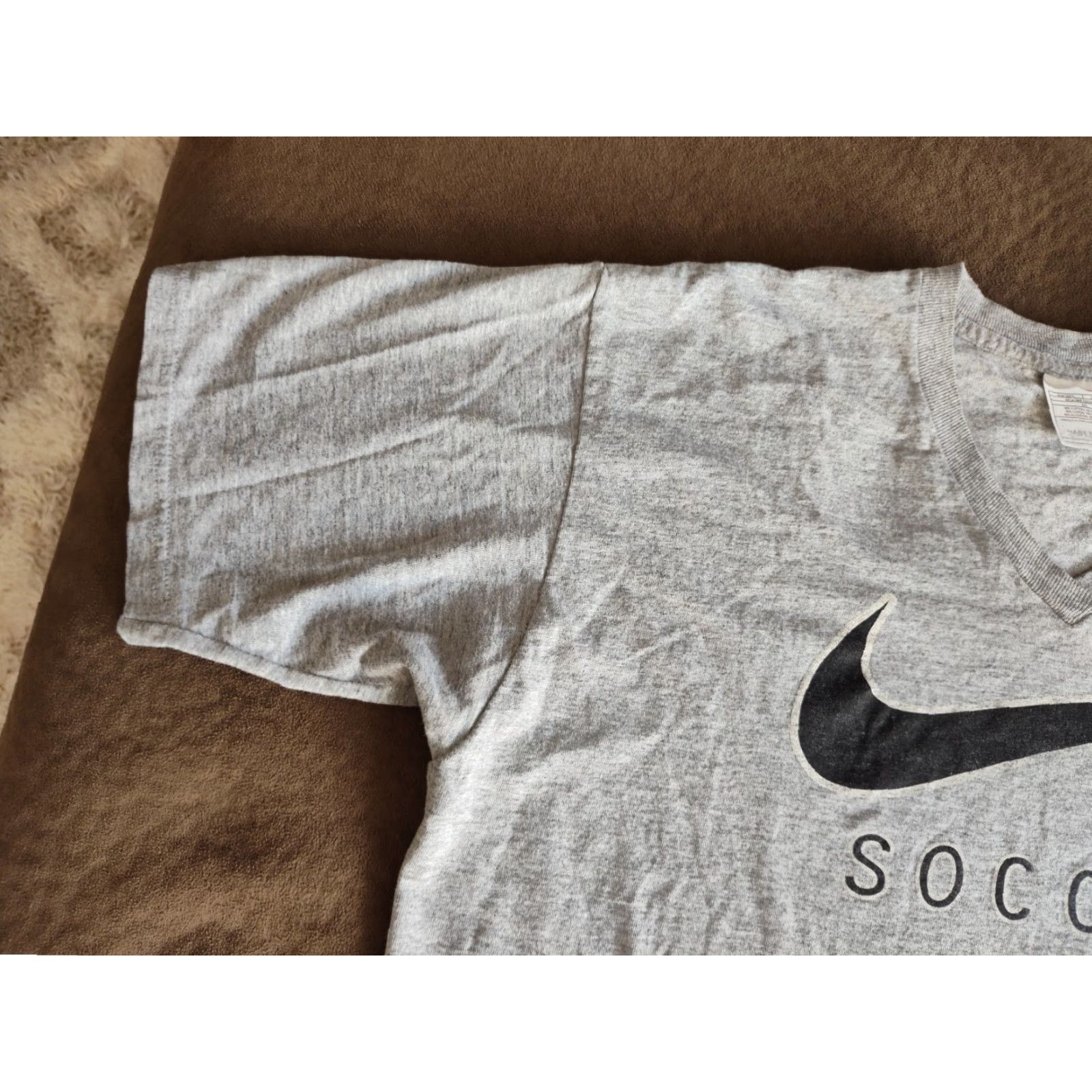 Nike VINTAGE Nike Shirt Mens T-Shirt Gray Short Sleeve V-Neck Large USA Made Cotton USA Mens Size US L / EU 52-54 / 3 - 7 Thumbnail