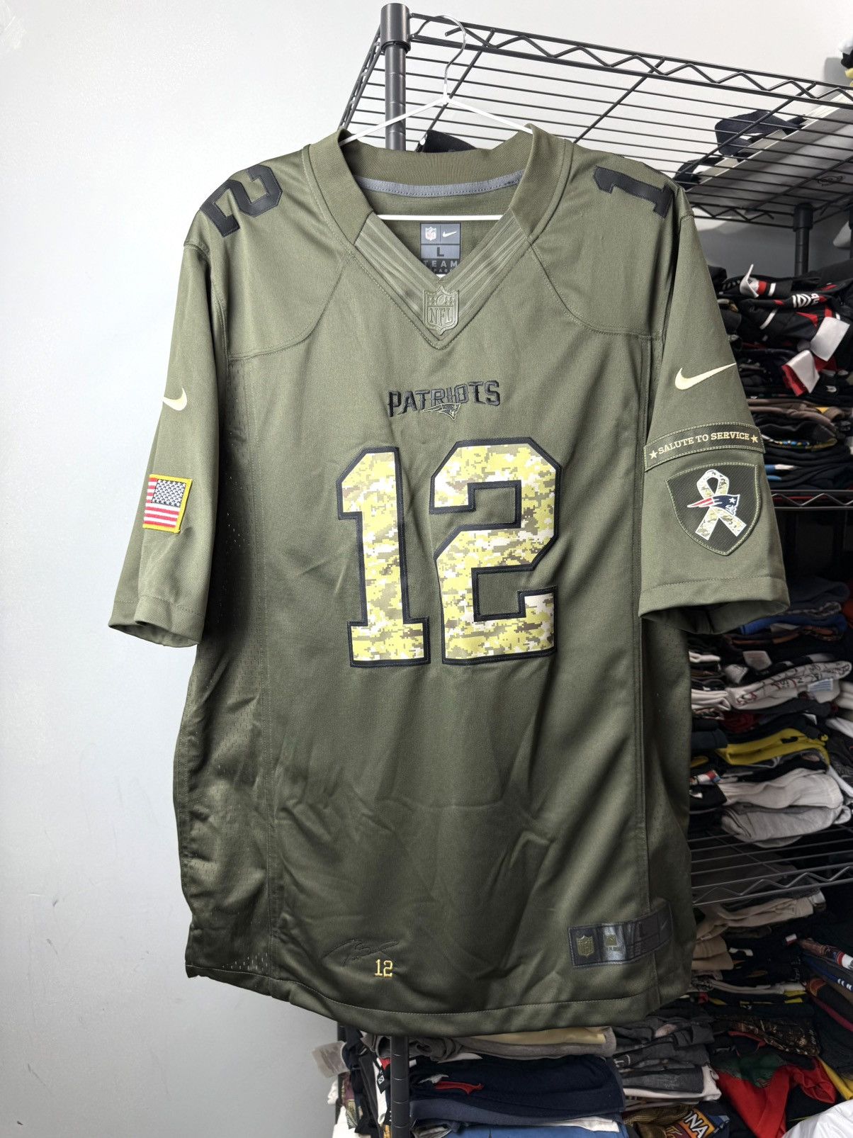 Rare NFL Nike Tom Brady Patriots Salute to Service Jersey