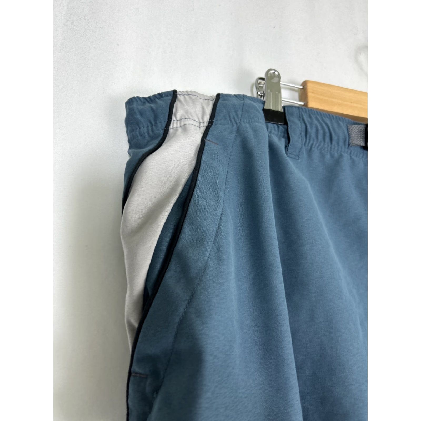 Vintage **Outdoor REI Men’s XL Blue Cargo Belted Shorts** User: Outdoor REI Men’s XL Blue Cargo Belted Shorts Size US 36 / EU 52 - 6 Thumbnail