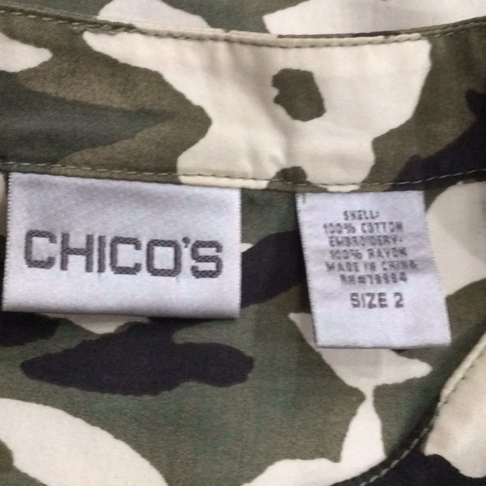 Chicos Chico's Camouflage Embroidered L/S Button Front Shirt 2/L/12 Size L / US 10 / IT 46 - 12 Thumbnail