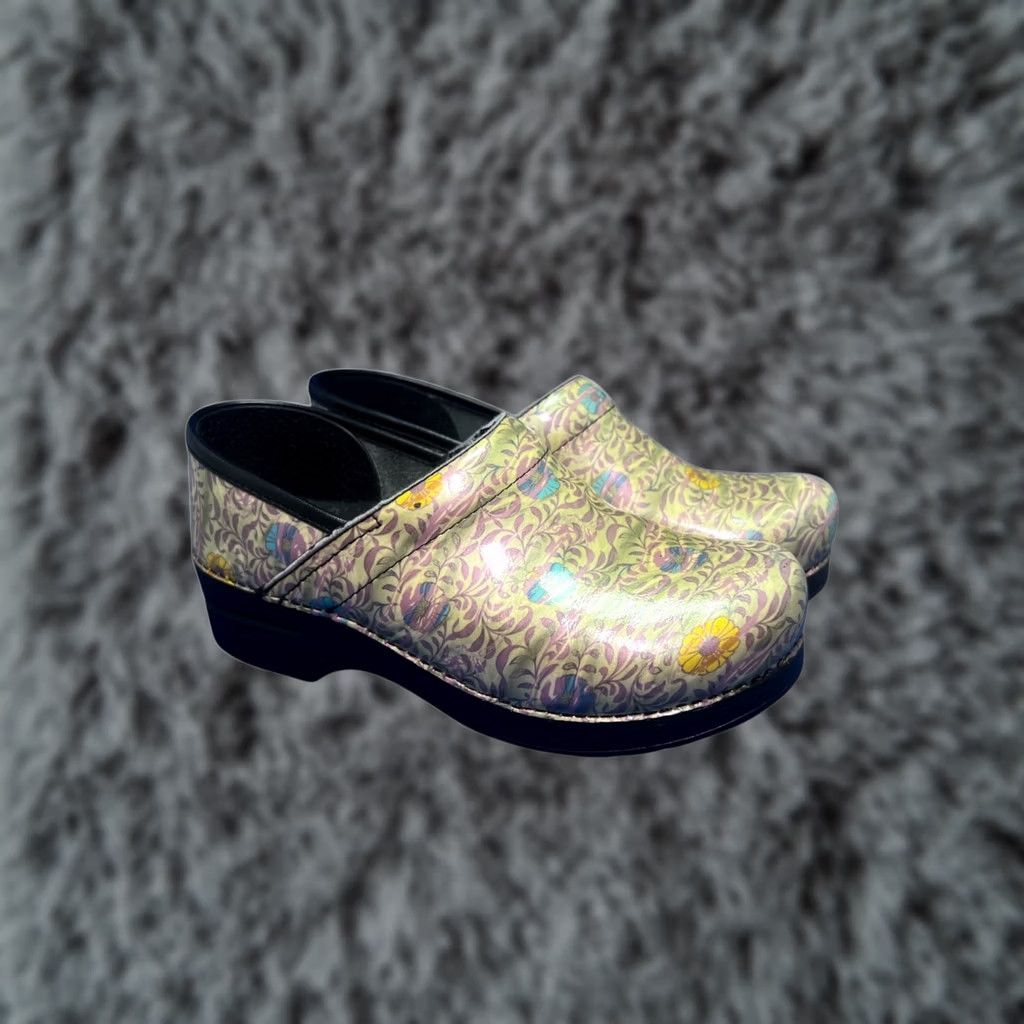 Dansko Dansko Professional Clogs Women's Size US 7.5-8 EU 38 Watercolor Floral Size US 6 / IT 36 - 1 Thumbnail