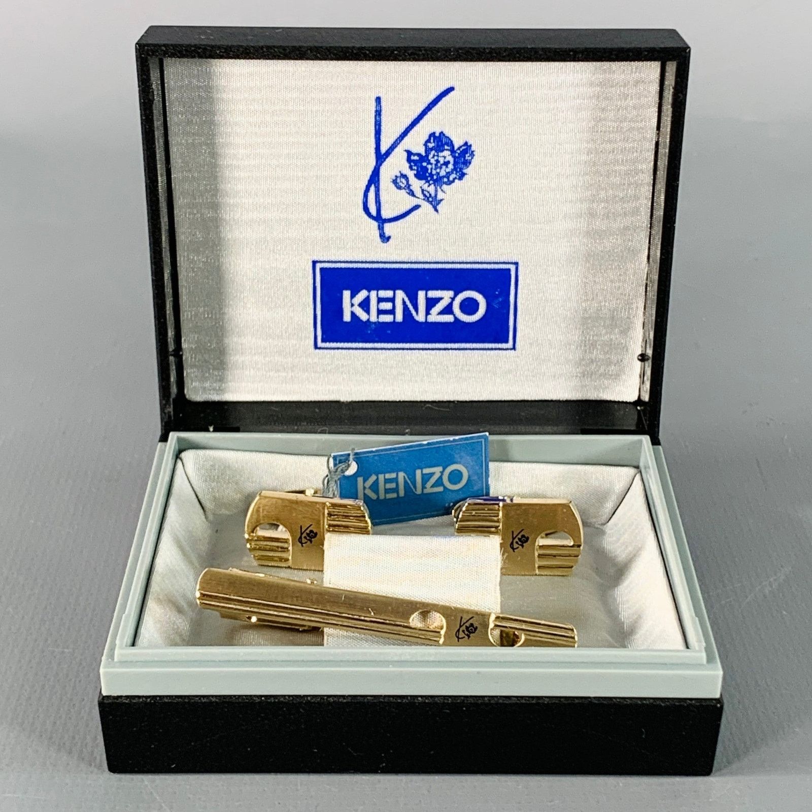 Kenzo KENZO Gold Engraved Monogram Metal Cuff Links Size ONE SIZE - 1 Thumbnail