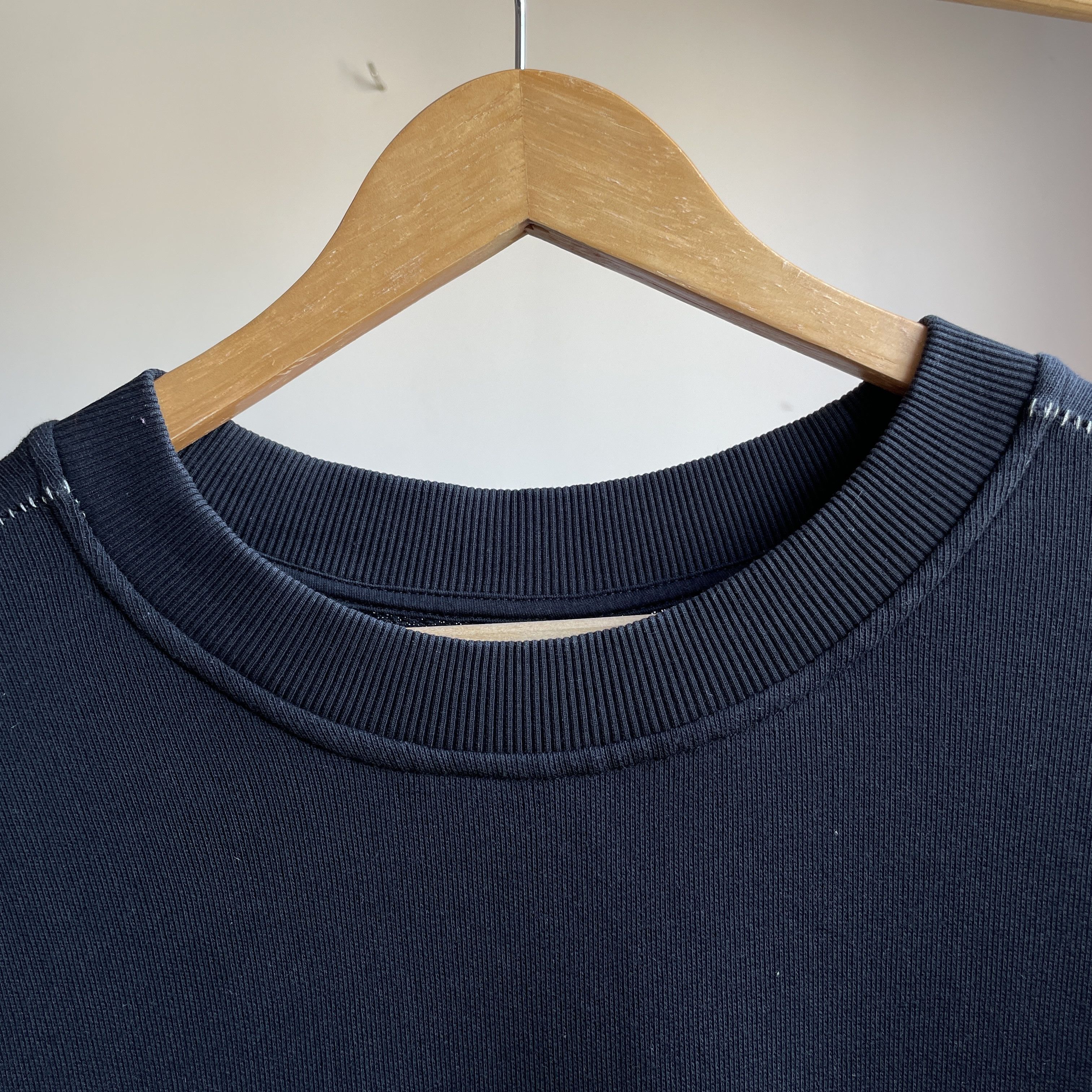 Thom Krom Thom Krom Avant Garde Exposed Seams Sweatshirt Size L Size US L / EU 52-54 / 3 - 9 Thumbnail