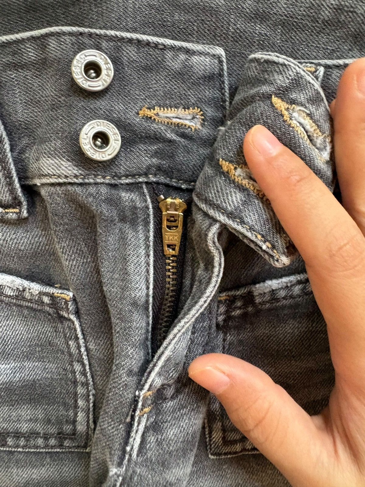 Designer × Diesel Vintage Italian Diesel Faded Wash Bush Pant Flare Jeans Size US 27 - 3 Thumbnail