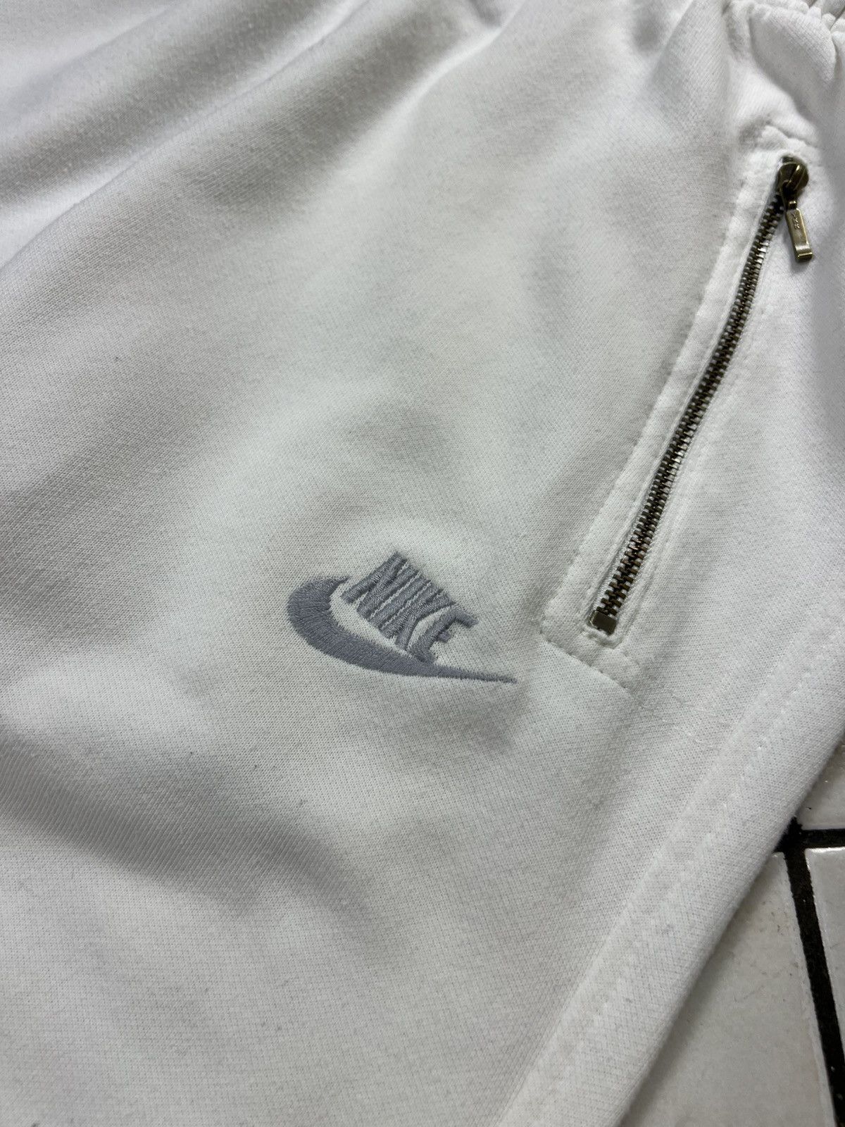 Nike Vintage 80s Nike sports and fitness zipper sweatpants retro Size US 30 / EU 46 - 15 Thumbnail