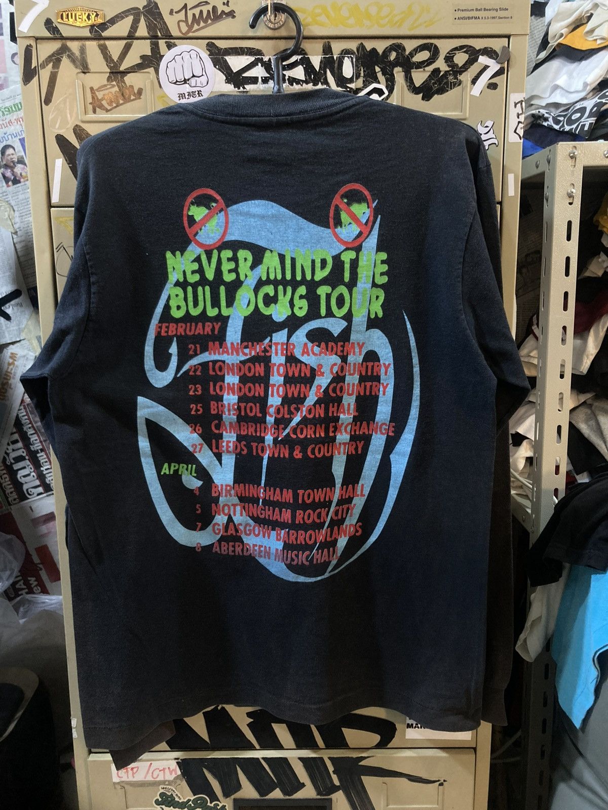 Band Tees Fish t shirt vintage 1993’s Size US L / EU 52-54 / 3 - 5 Thumbnail