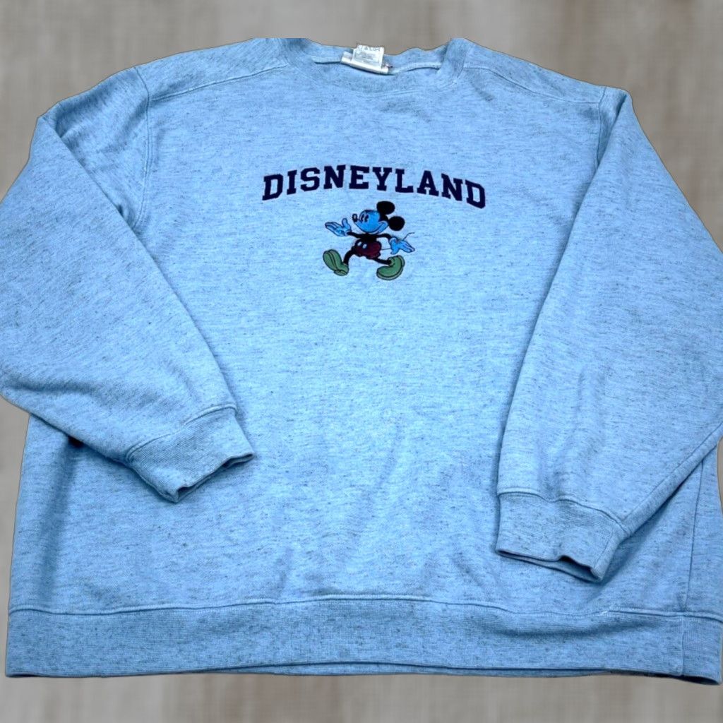 Disney VINTAGE Disney Mickey Mouse Sweatshirt Men Large Crewneck Fleece Blue 90s Retro Logo Size US L / EU 52-54 / 3 - 1 Thumbnail