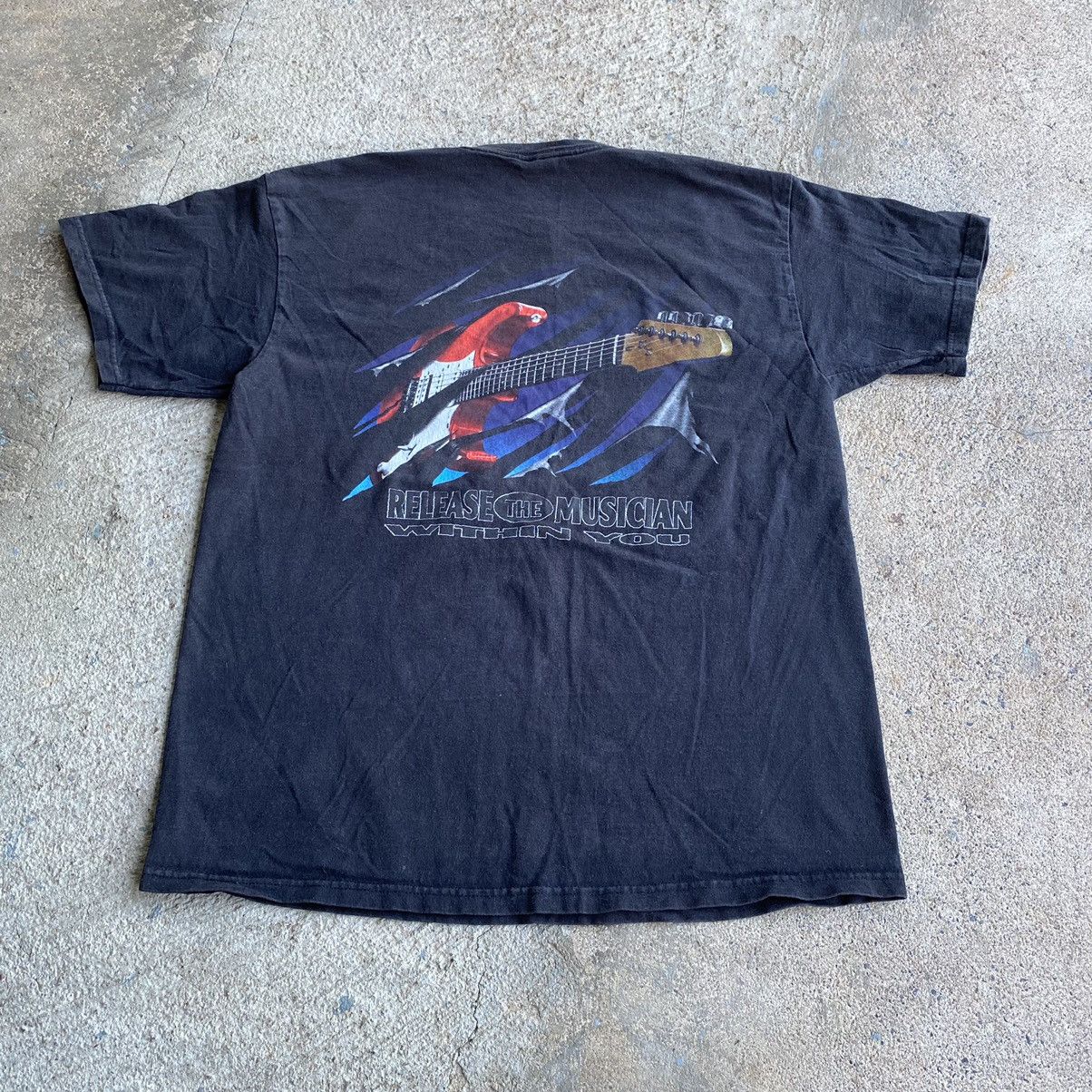 Band Tees × Vintage Vintage Y2K Guitar Musician Faded Shirt Size US L / EU 52-54 / 3 - 2 Thumbnail