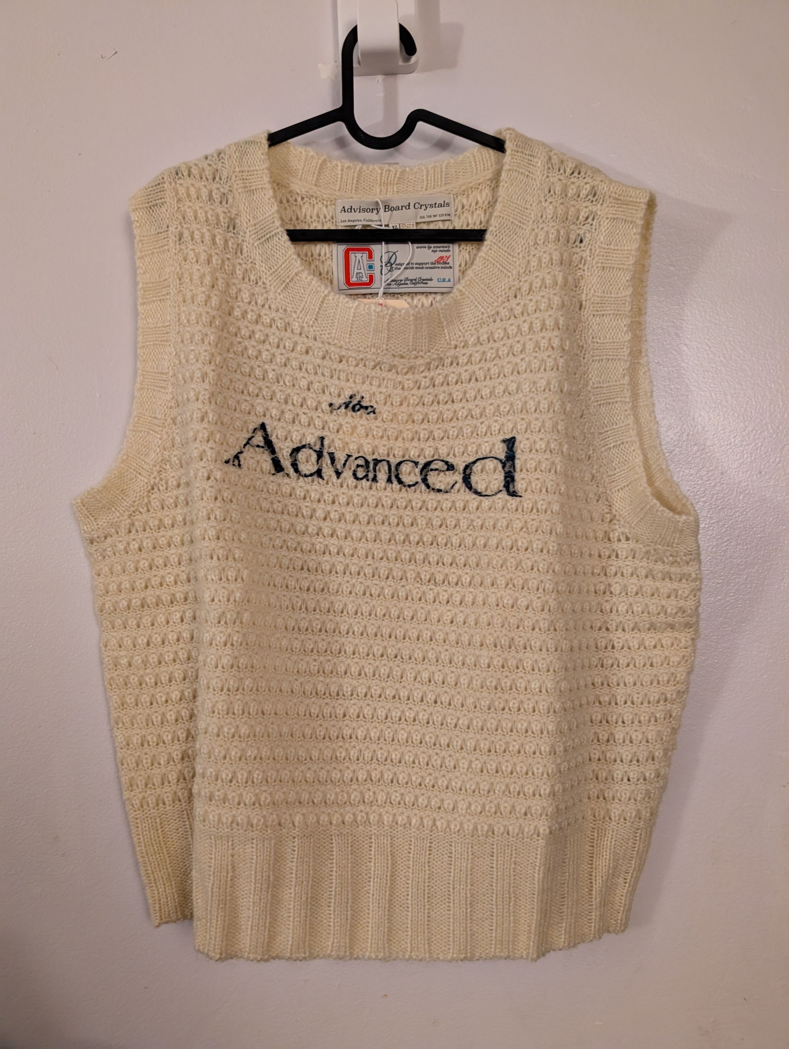 Advisory Board Crystals Advisory Board Crystals Advanced Knit Vest Size US XL / EU 56 / 4 - 1 Thumbnail