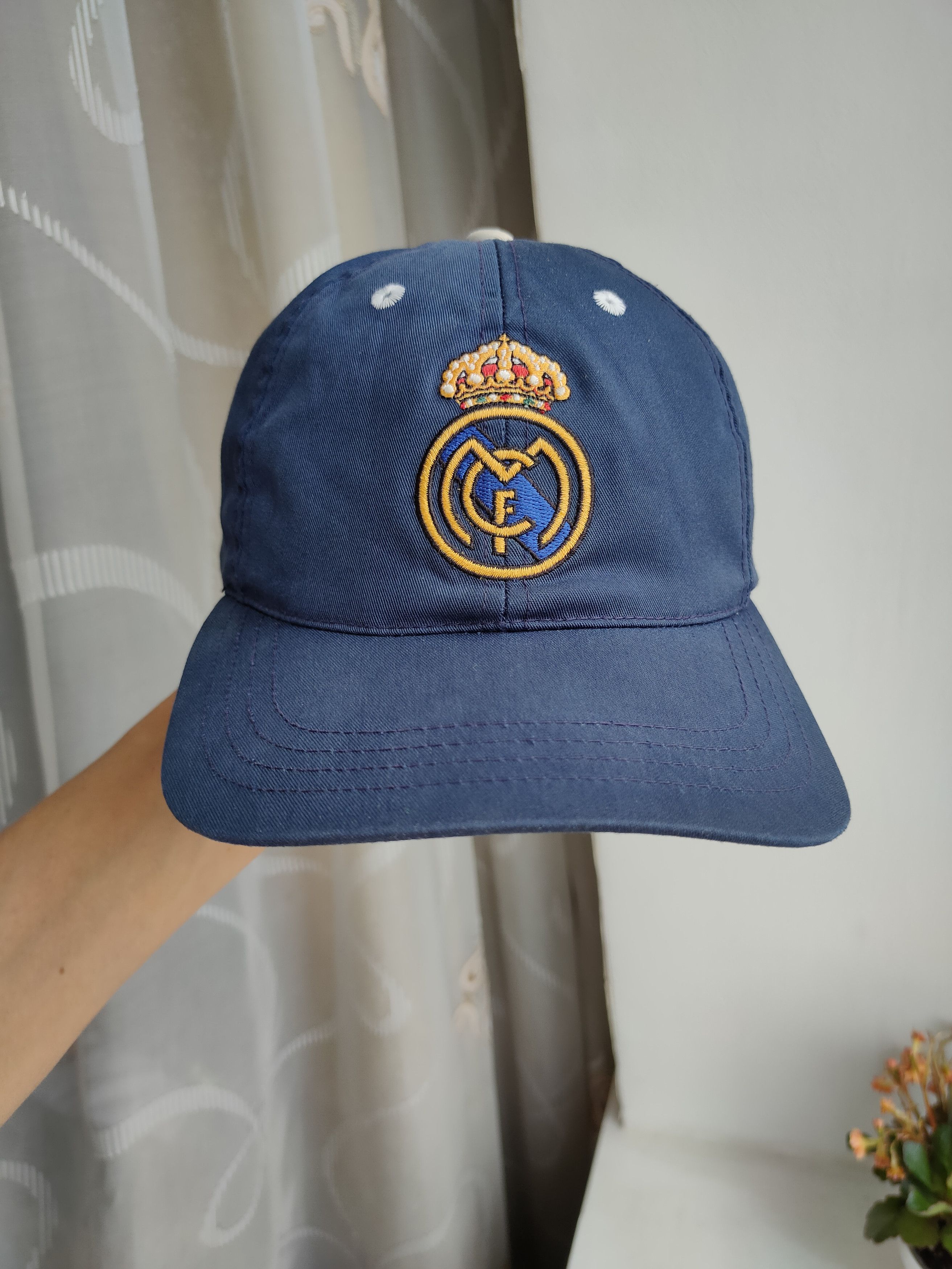 Adidas Adidas Real Madrid Vintage Cap Real Madrid Adidas Size ONE SIZE - 1 Thumbnail