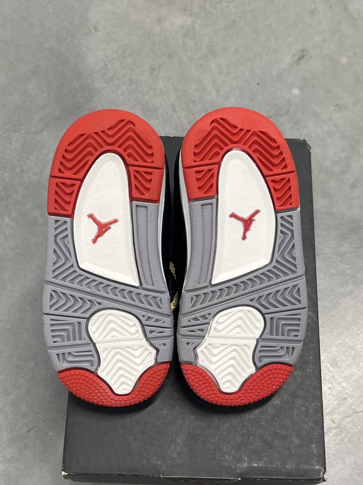 Jordan Brand Jordan 4 reimagined bred Size US 6 / EU 39 - 6 Thumbnail