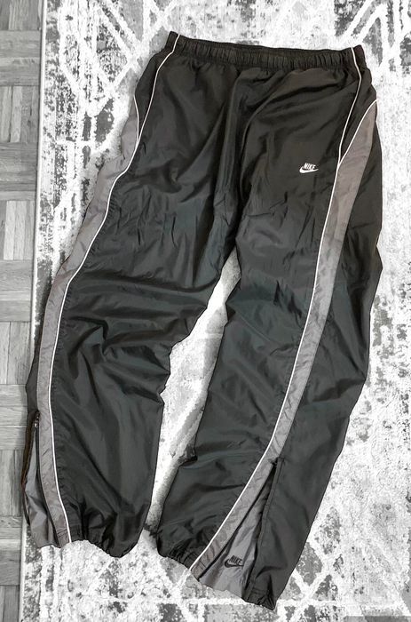 Nike Nike vintage track pants parachute
