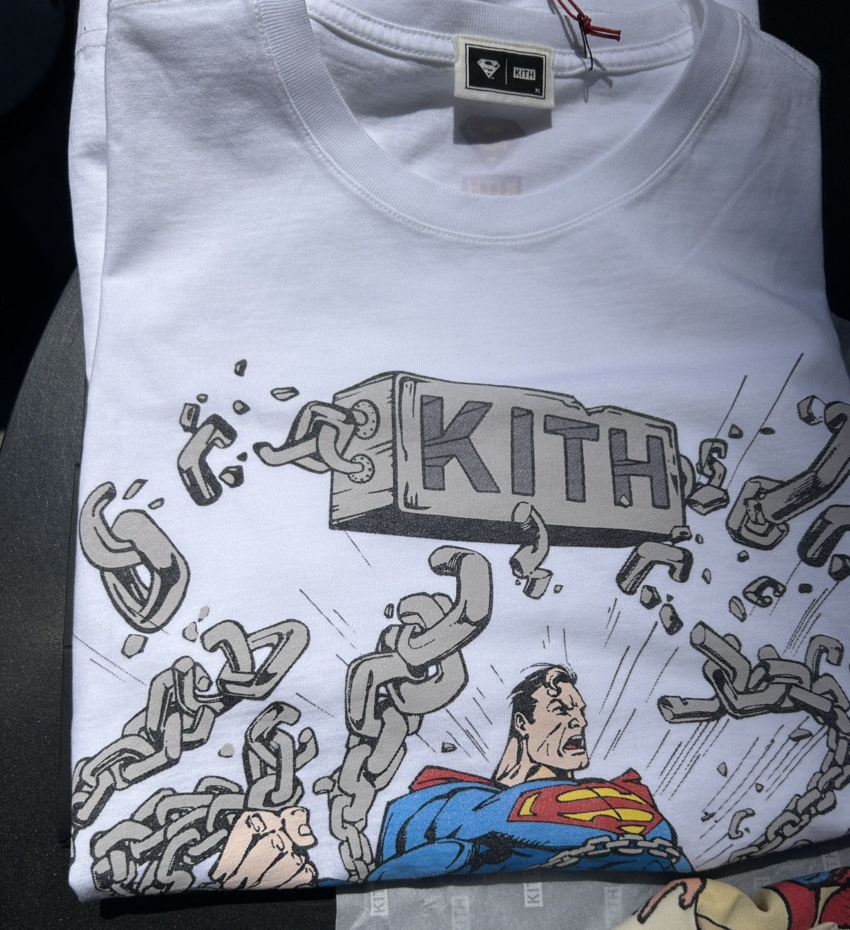 DC Comics × Kith Kith Superman x dc comics superman chains vintage tee Size US XL / EU 56 / 4 - 2 Thumbnail