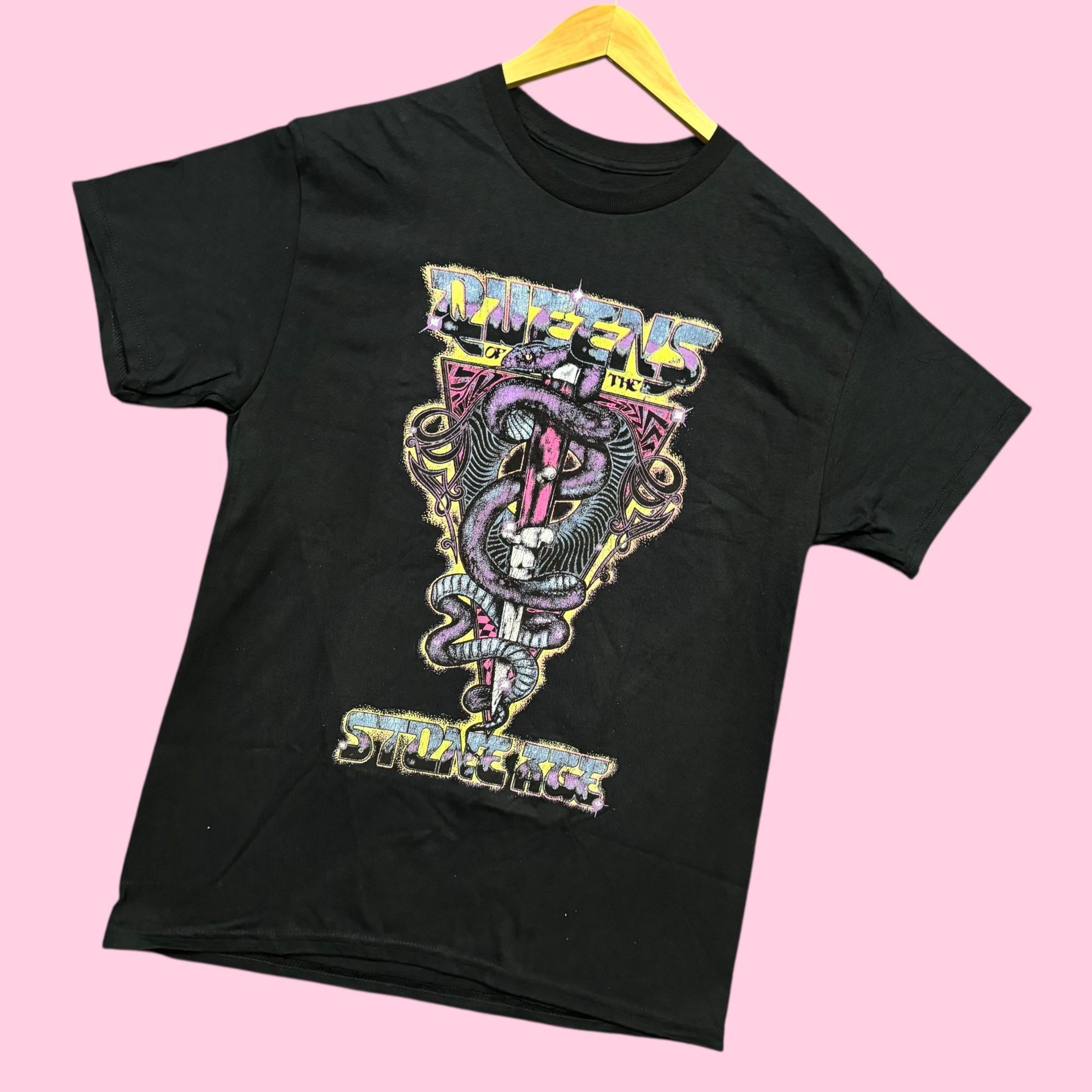 Band Tees Queens of the Stone Age Viper Knife Rock Band Tee M Size US M / EU 48-50 / 2 - 3 Thumbnail