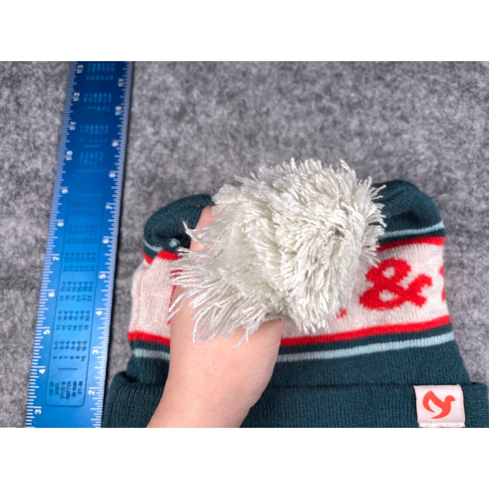 Vintage Bud & Mary's Beanie Toque Adult One Size Blue Red Stripe Knit 100% Acrylic Pom Size ONE SIZE - 4 Thumbnail