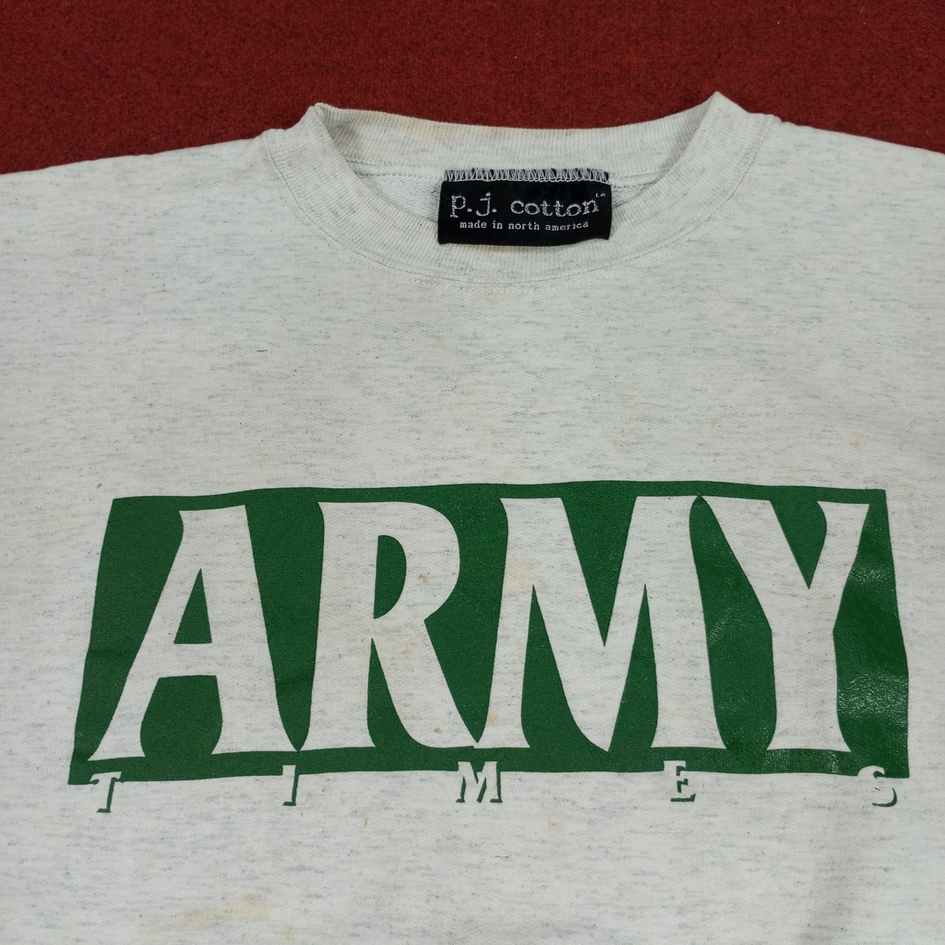 Vintage Army Times Center Design Sweatshirt Size US XXL / EU 58 / 5 - 2 Thumbnail