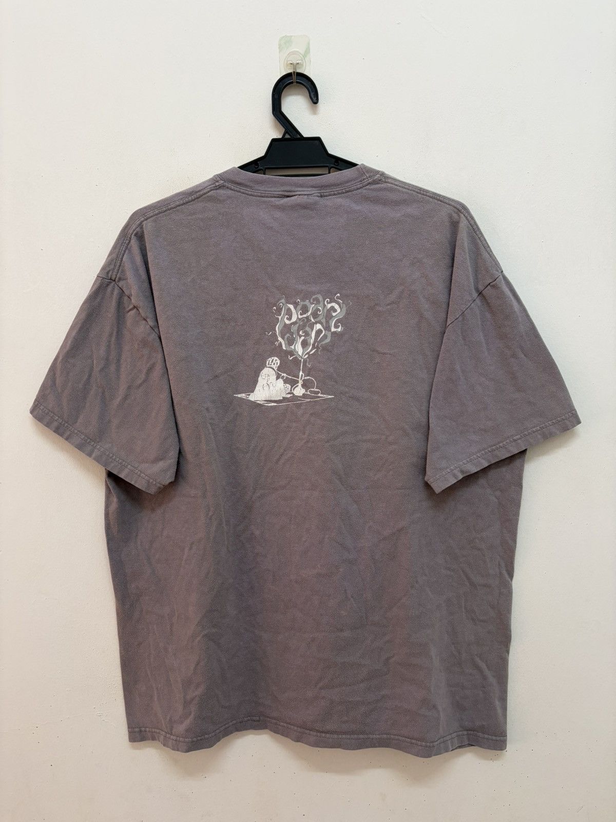 Band Tees PEARL JAM 🔥 GET RIGHT RIOT ACT ERA ALTERNATIVE ROCK HANES Size US XL / EU 56 / 4 - 2 Thumbnail