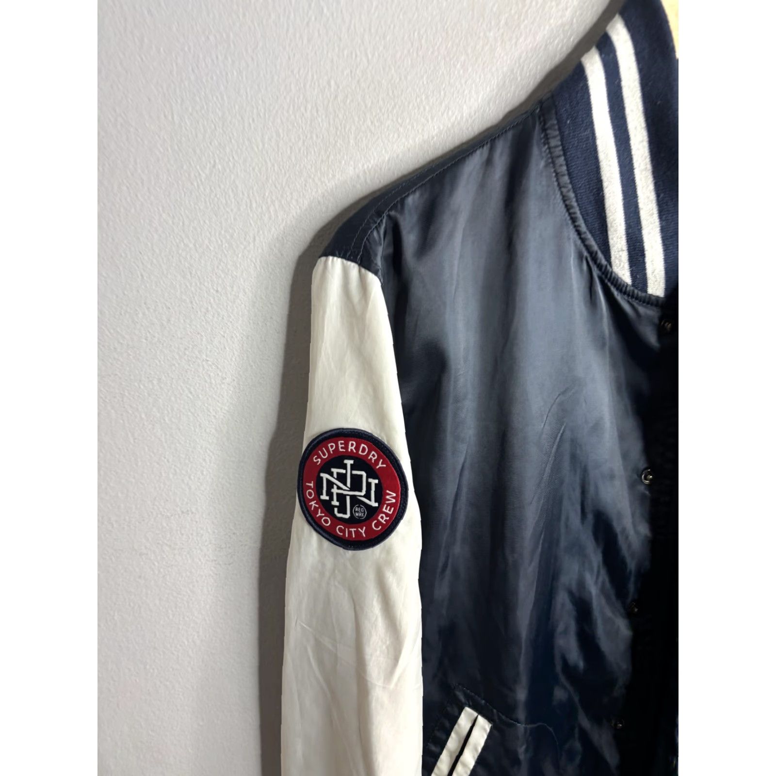 Superdry Superdry Jacket Mens L Blue White Tokyo City Crew Varsity Zip JPN Jacket Coats Size US L / EU 52-54 / 3 - 2 Thumbnail