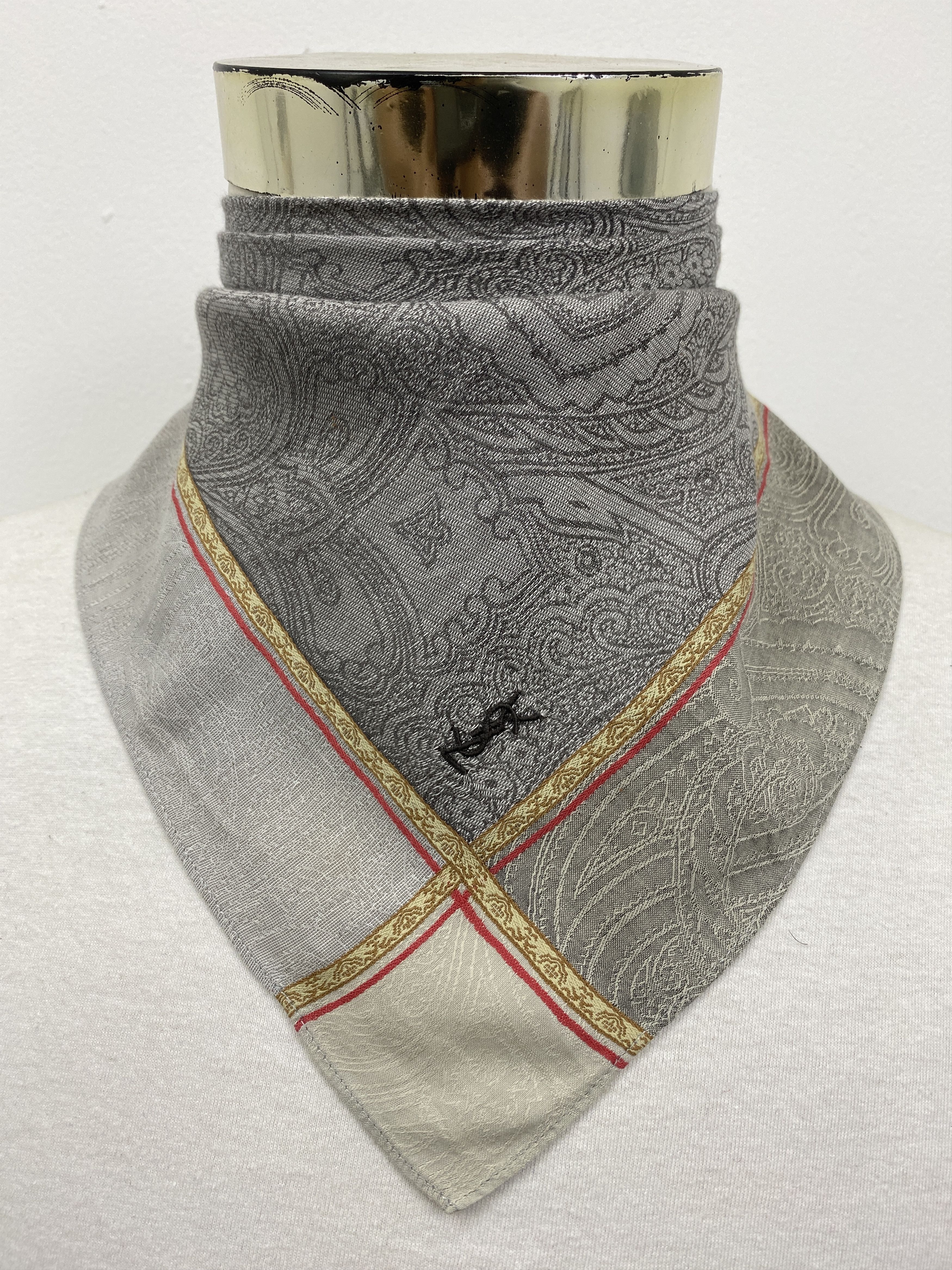 Yves Saint Laurent Yves Saint Laurent Handkerchief / Neckerchief HKC0597 Size ONE SIZE - 2 Thumbnail