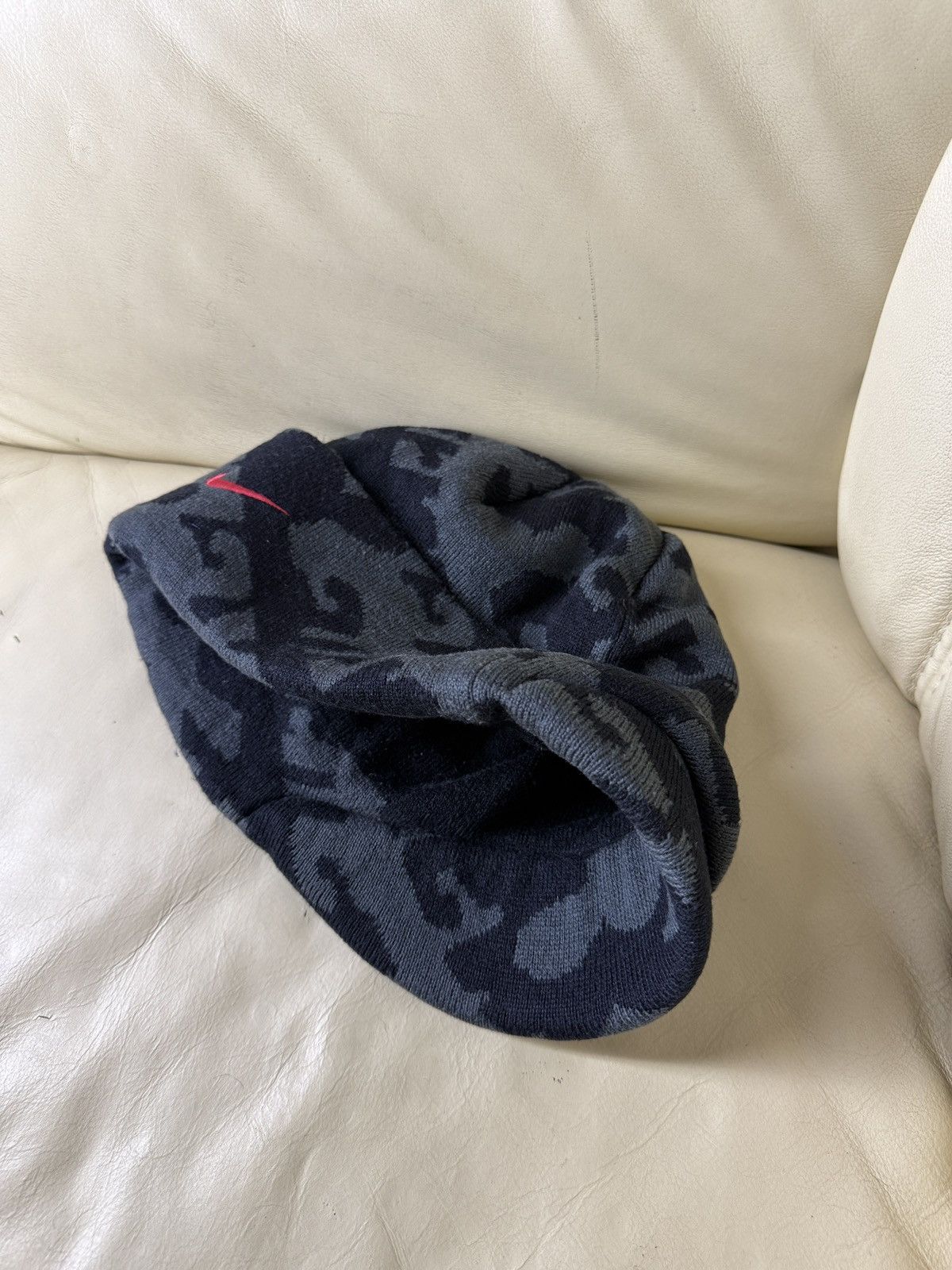 Nike Vintage nike airmax beanie Hat Size ONE SIZE - 8 Thumbnail