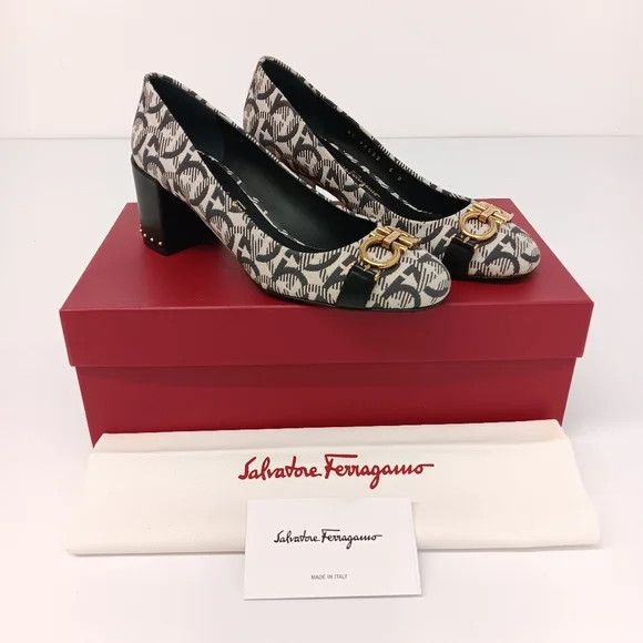Salvatore Ferragamo Ferragamo Monochrome Canvas Garda Gancini Pumps- Size 6 Size US 6 / IT 36 - 1 Thumbnail