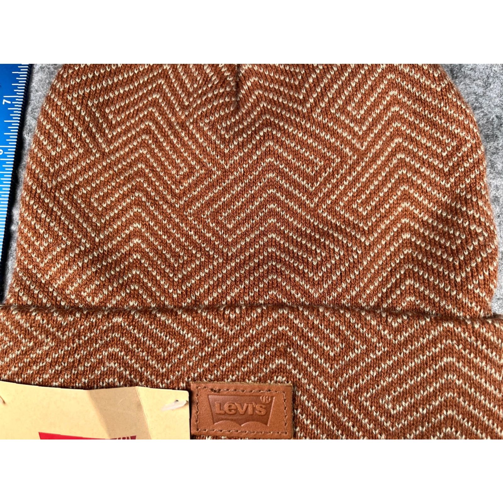 Levi's VINTAGE Levi's Beanie Toque Adult One Size Brown Knit Geometric 100% Acrylic Skate NEW Size ONE SIZE - 3 Thumbnail