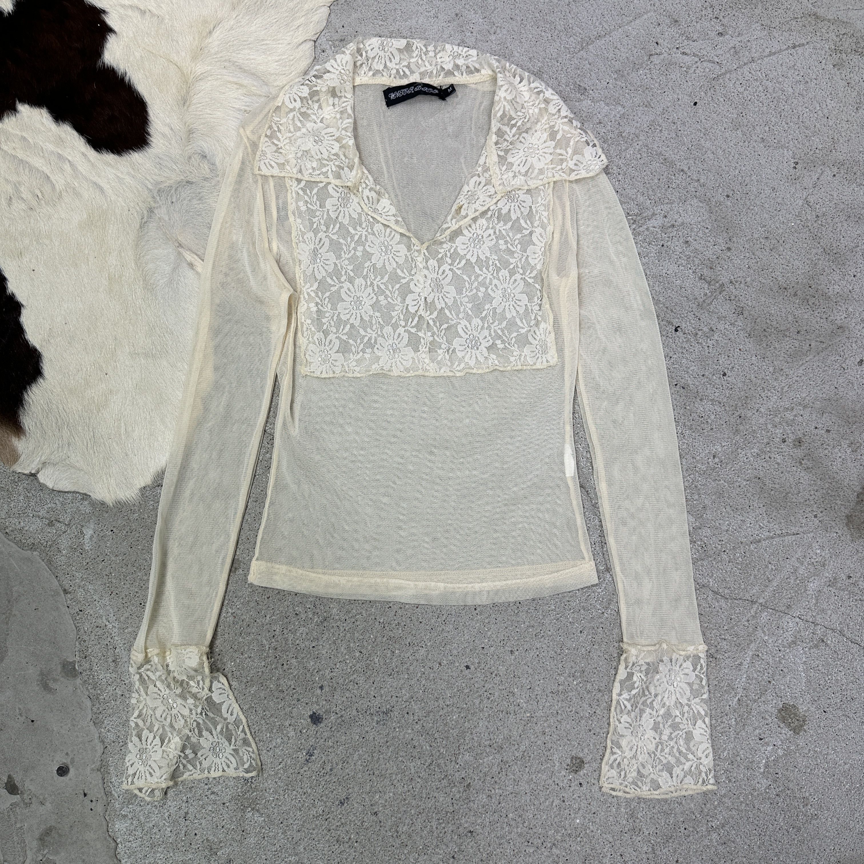 Vintage Vintage Avant Garde Preppy Sheer Lace 00s Longsleeve Blouse Size S / US 4 / IT 40 - 5 Thumbnail