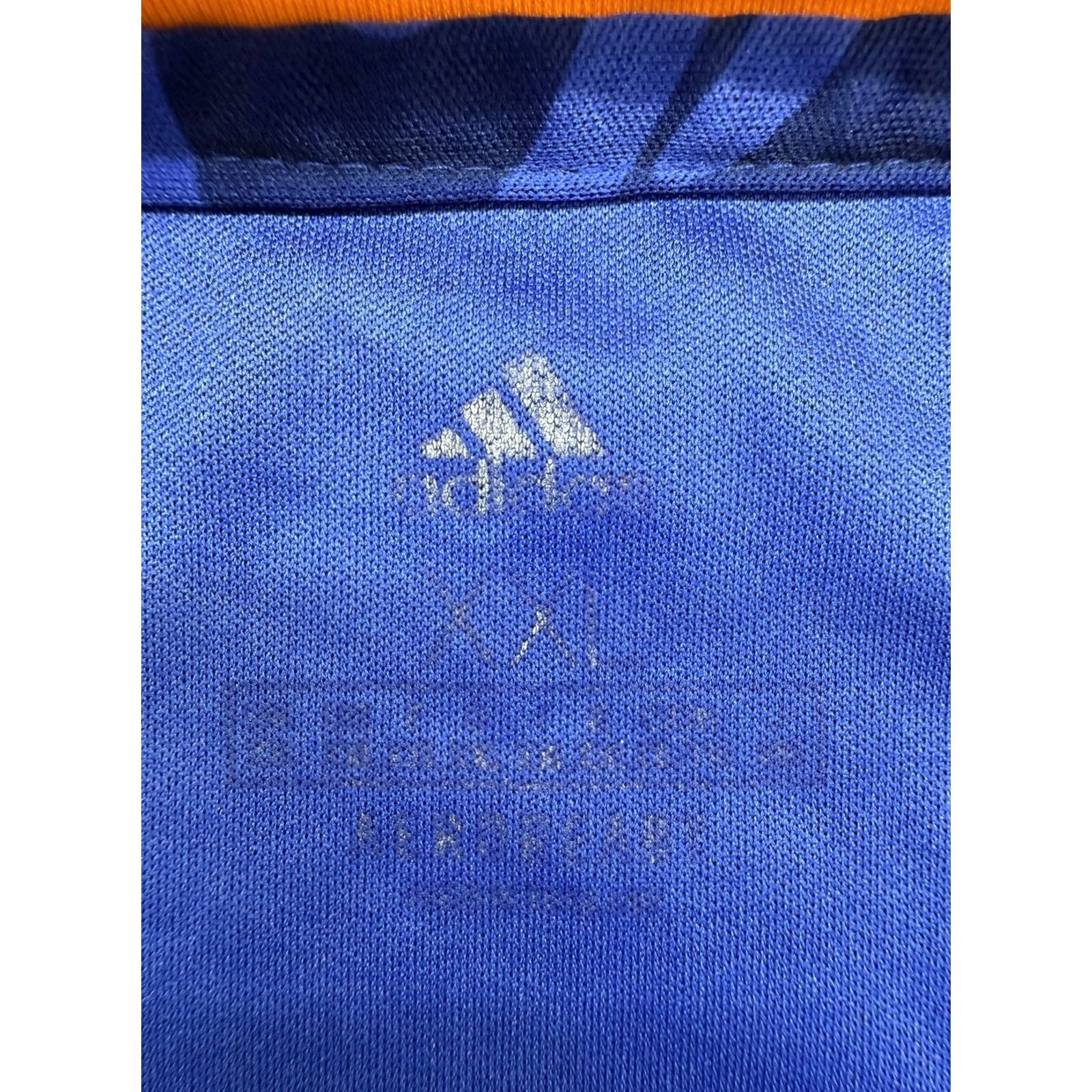 Adidas Adidas Real Madrid Graffiti Jersey XL Victory Blue 2021 PRIMEGREEN Jersey Unisex Adult XL Victory Blue Graffiti 2021 PRIMEGREEN Size US XL / EU 56 / 4 - 4 Thumbnail