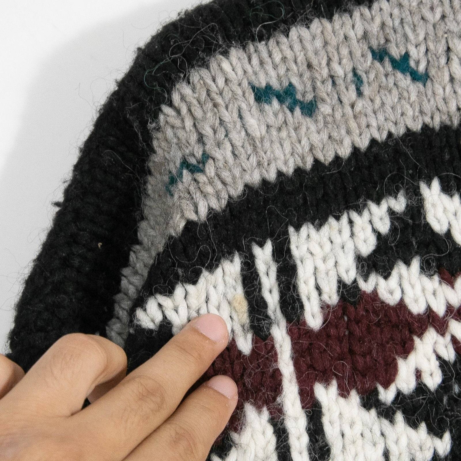 Vintage Vintage Fair Isle Chunky Knit Wool Sweater Medium Mock Neck Size US M / EU 48-50 / 2 - 4 Thumbnail