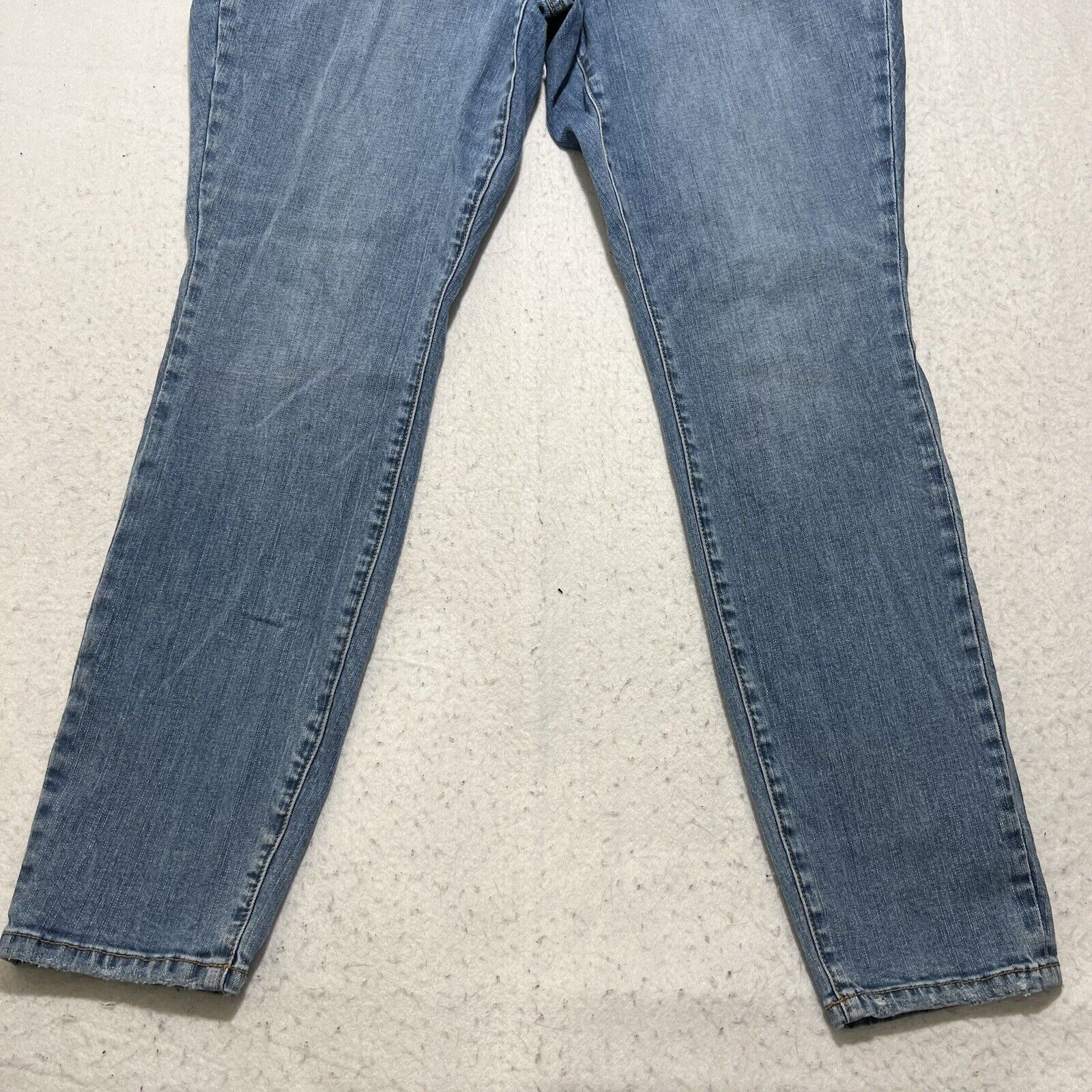 Other Torrid 18 Skinny Denim Stretch Jeans Light Blue Mid Rise Size 40" / US 18 - 3 Thumbnail