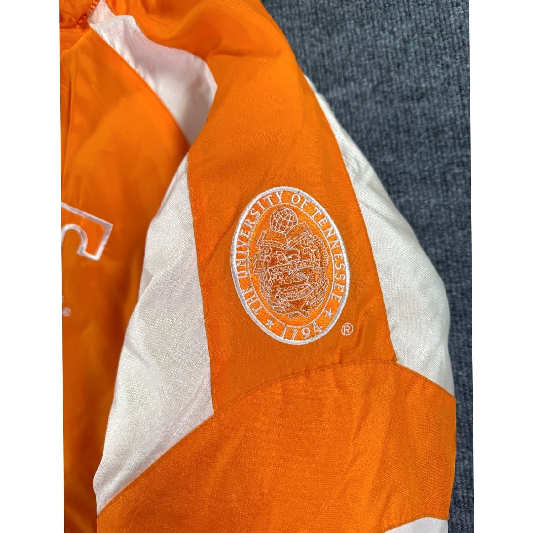 Pro Player VINTAGE Pro Player Tennessee Volunteers Windbreaker Jacket Mens XL Orange White Size US XL / EU 56 / 4 - 2 Thumbnail