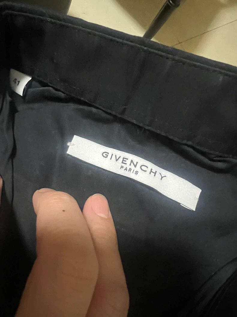 Givenchy Givenchy Size41 Flower patchwork tee, OS fit, size XXS Size US M / EU 48-50 / 2 - 2 Thumbnail