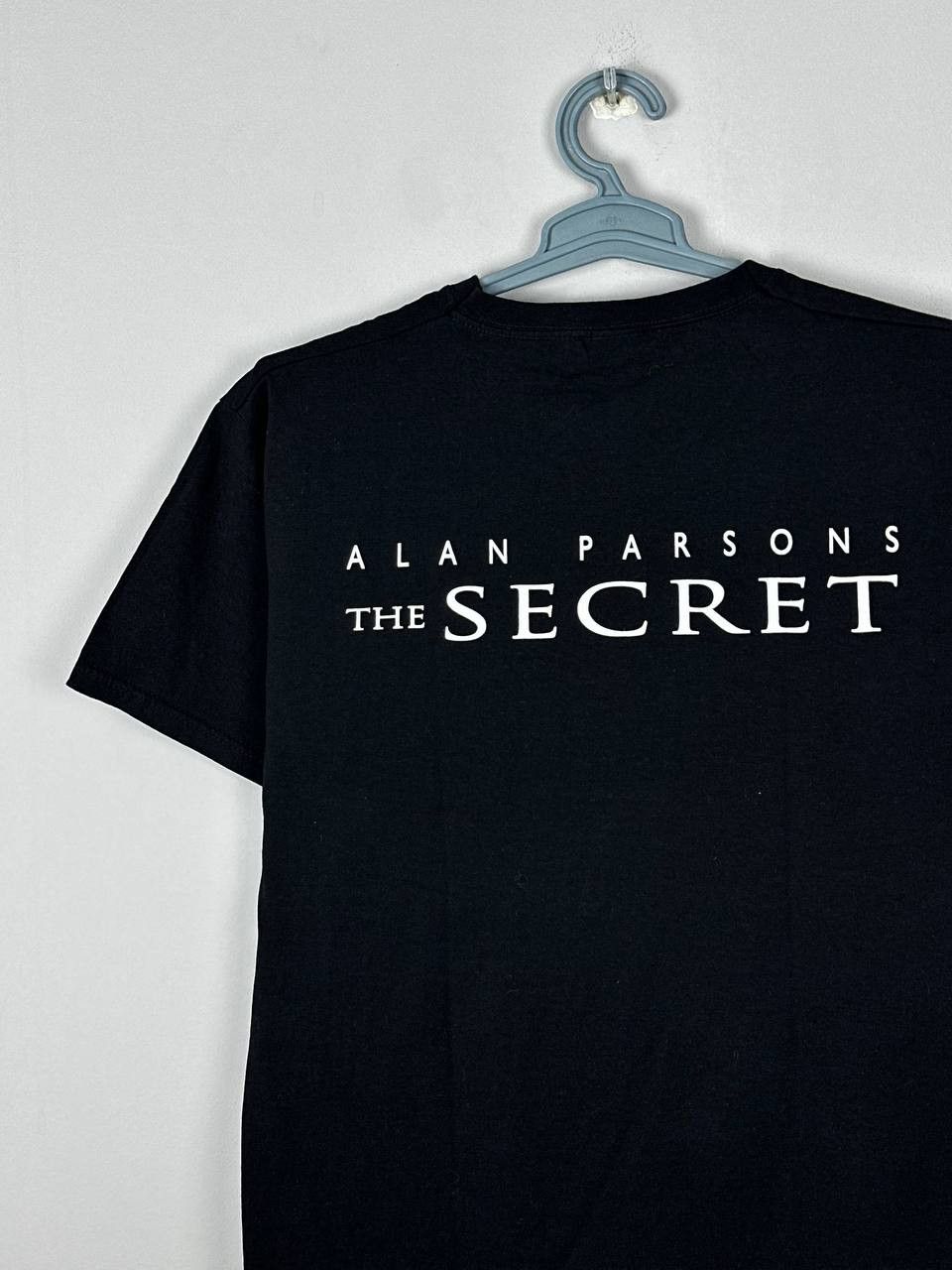Band Tees Vintage The Alan Parsons Project “The Secret” band tee Size US L / EU 52-54 / 3 - 8 Thumbnail
